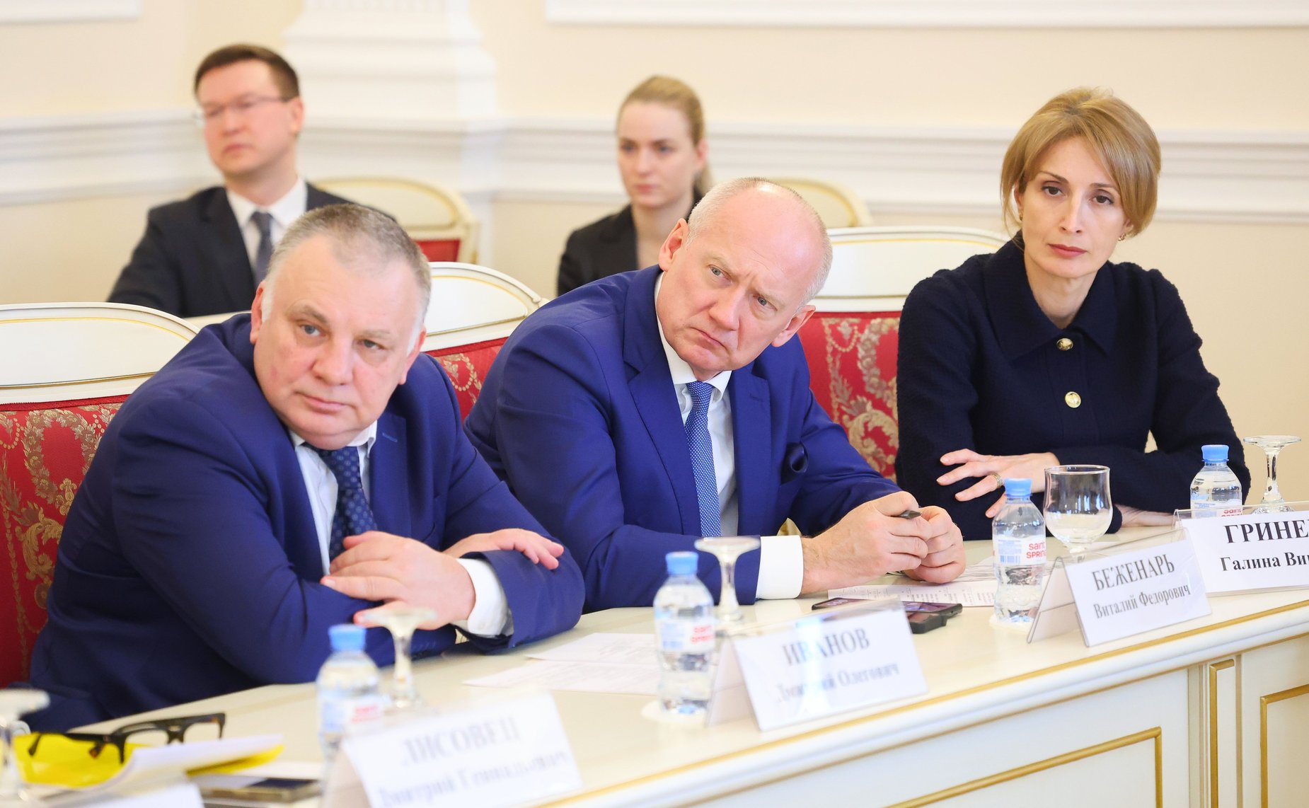 Заместитель Председателя Совета Федерации Инна Святенко провела рабочее совещание в Правительстве Санкт-Петербурга по вопросу организации деятельности служб родовспоможения