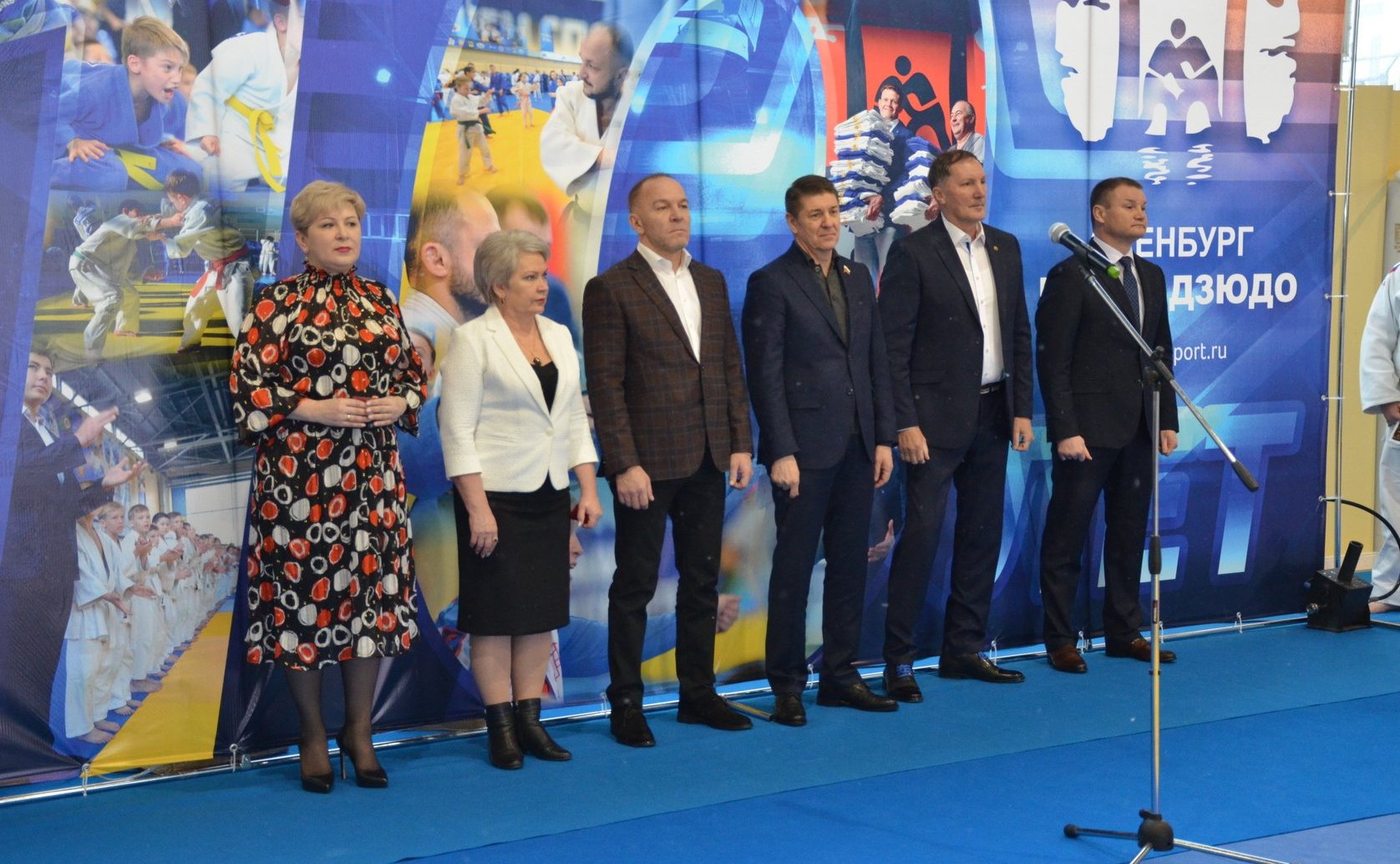 Андрей Шевченко в ходе работы в регионе посетил десятый открытый городской командный турнир, приуроченный к 10-летию Центра дзюдо Оренбурга