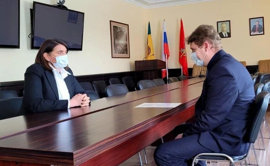 Юлия Лазуткина в ходе работы в регионе провела прием граждан в Нижнеломовском районе Пензенской области