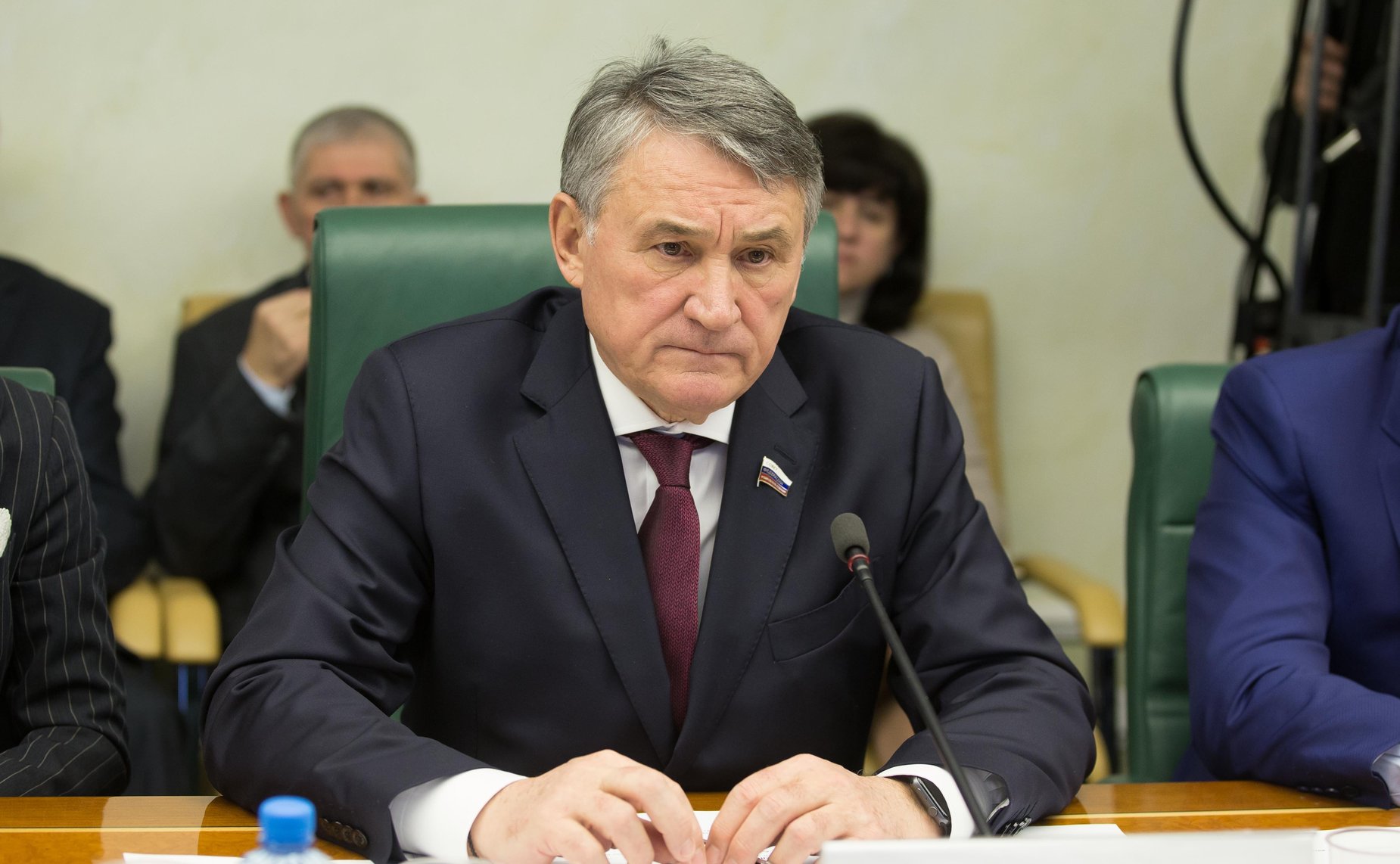 Ю. Воробьев