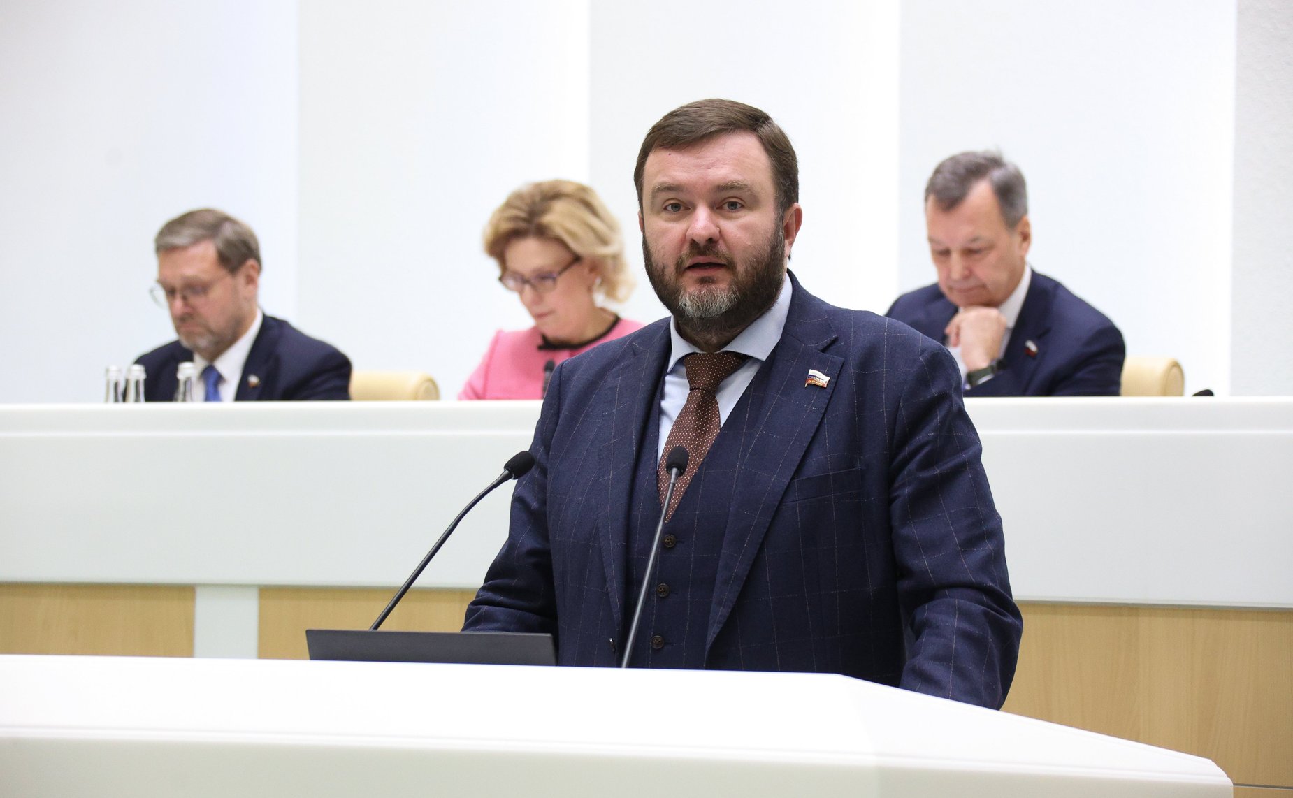 Дмитрий Ворона