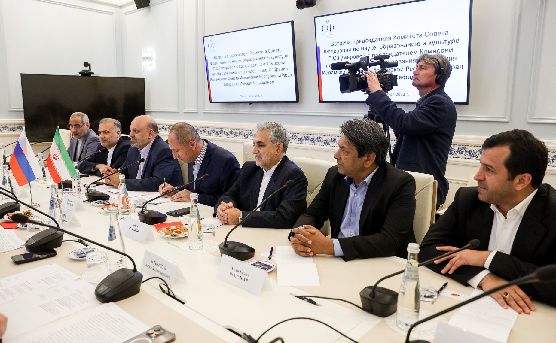 Лилия Гумерова провела встречу с председателем Комиссии по образованию и исследованиям Собрания Исламского Совета ИРИ Алирезой Монади Сефиданом