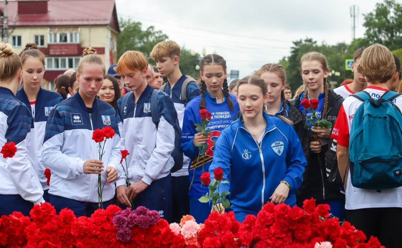 Андрей Хапочкин принял участие в церемонии старта финального этапа эстафеты «От Победы к Победе!»