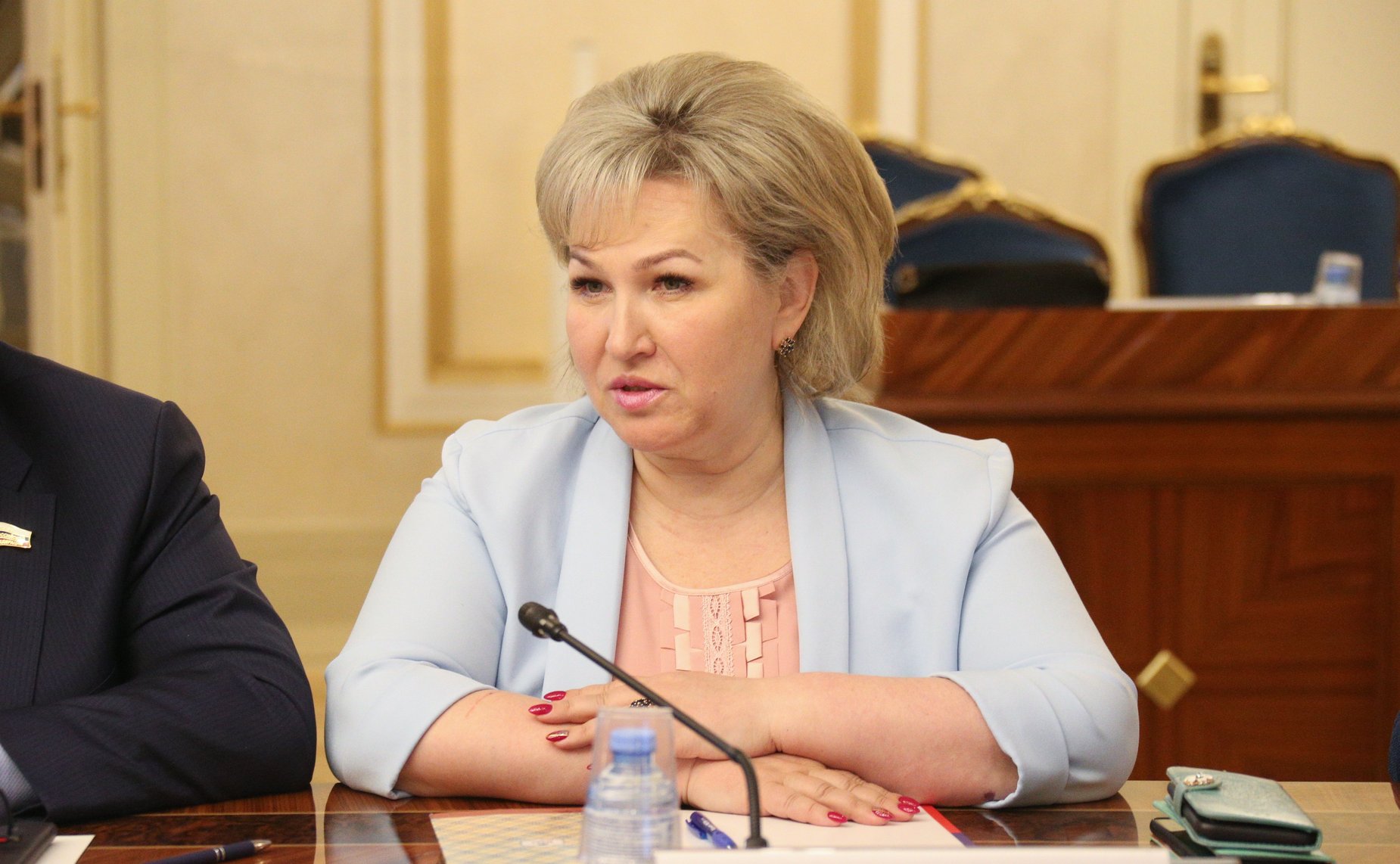 Елена Писарева