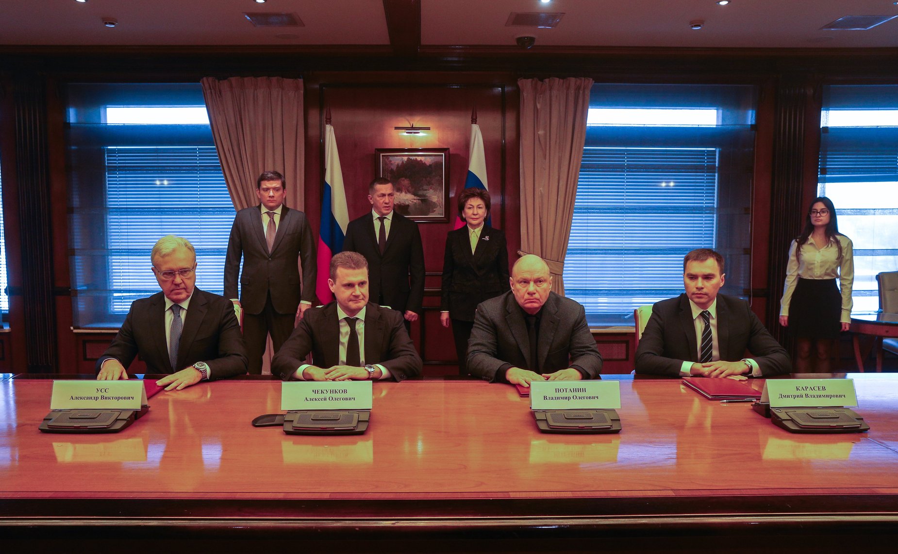 Подписание Соглашения о взаимодействии и сотрудничестве в целях реализации комплексных мер социально-экономического развития муниципального образования город Норильск на период до 2024 года и перспективу до 2035 года