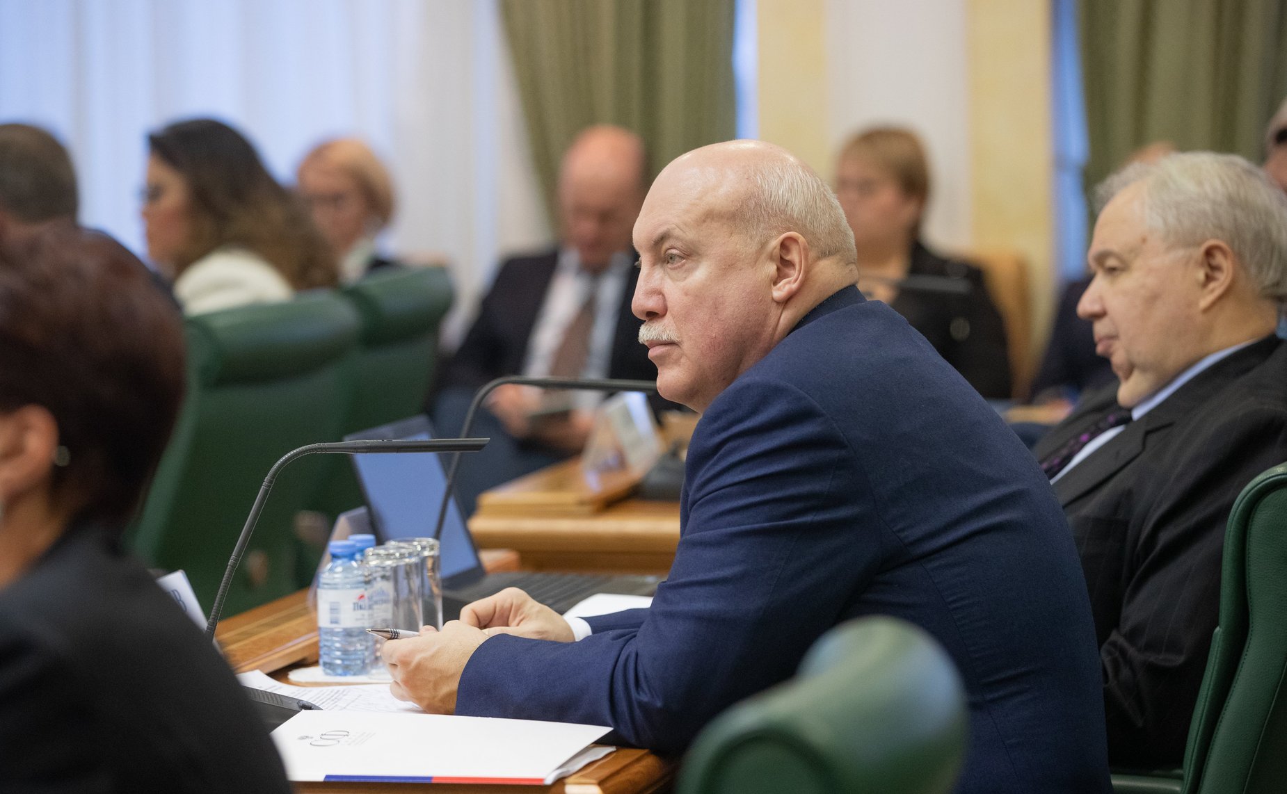 Дмитрий Мезенцев