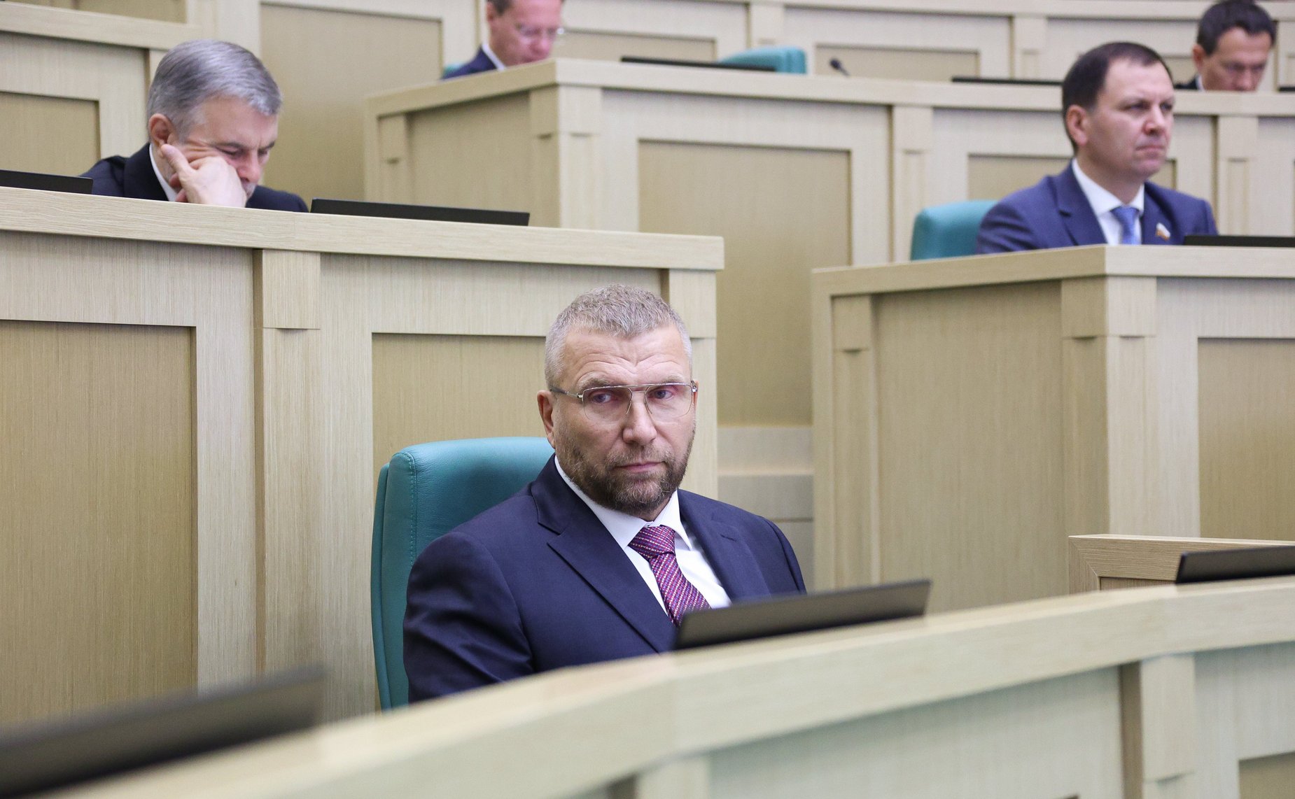 Руководитель Федеральной таможенной службы Валерий Пикалев