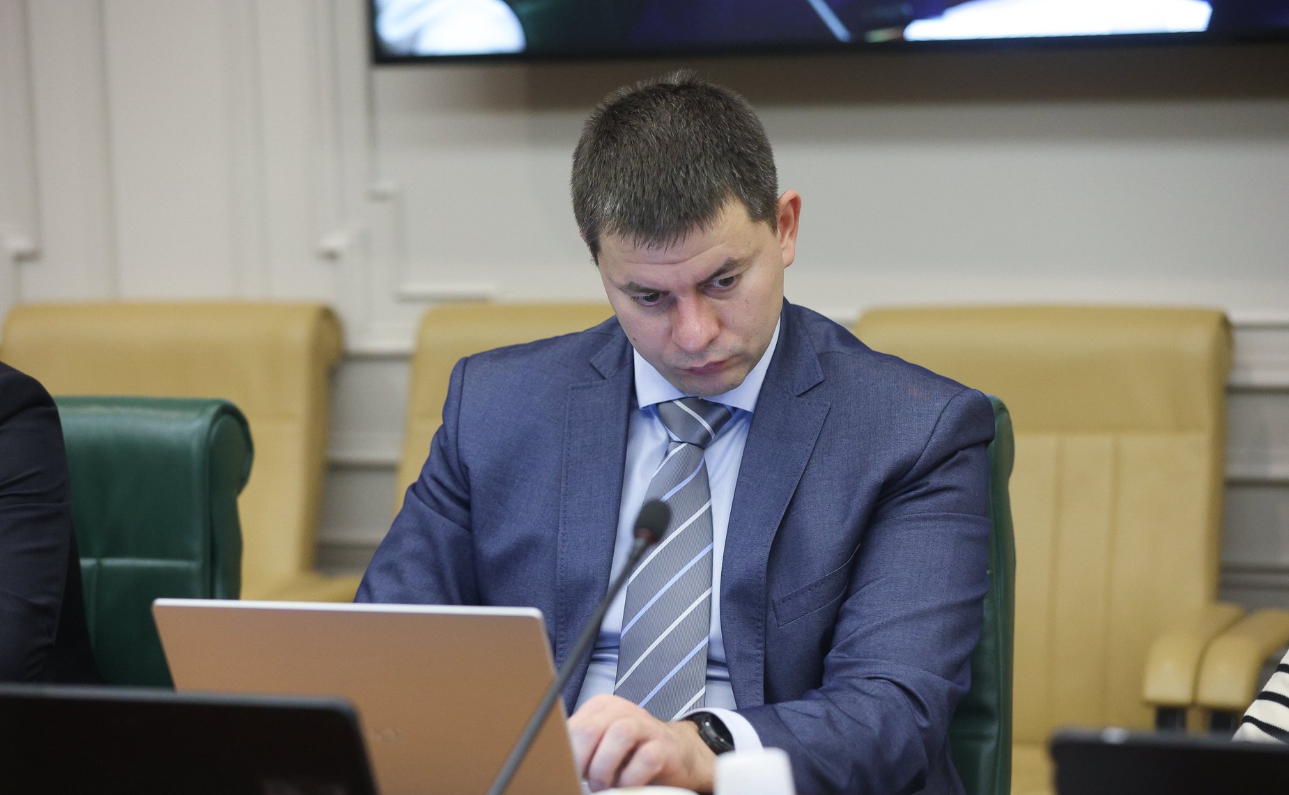 Парламентские слушания Комитета СФ по экономической политике «Комплексное развитие потребительского рынка. Органический рост всех торговых форматов»