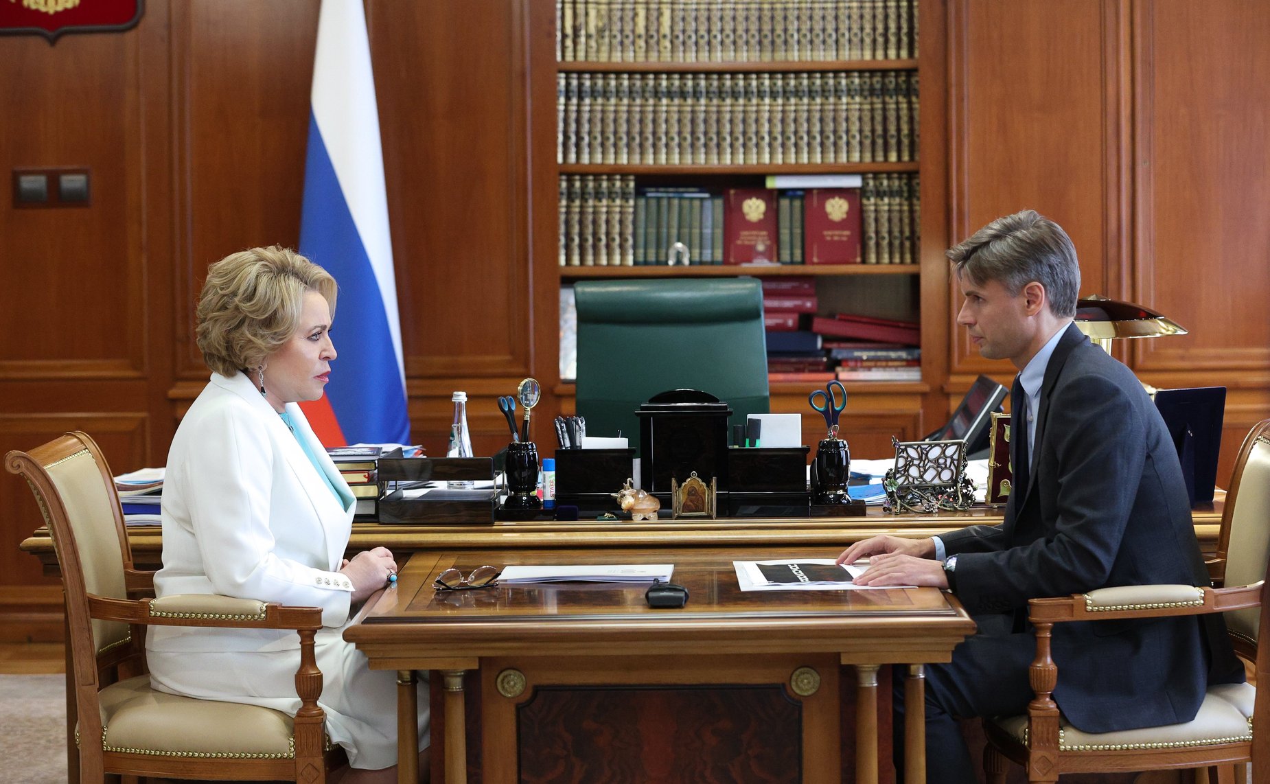 Встреча Председателя Совета Федерации Валентины Матвиенко с генеральным директором госкорпорации «Роскосмос» Дмитрием Бакановым