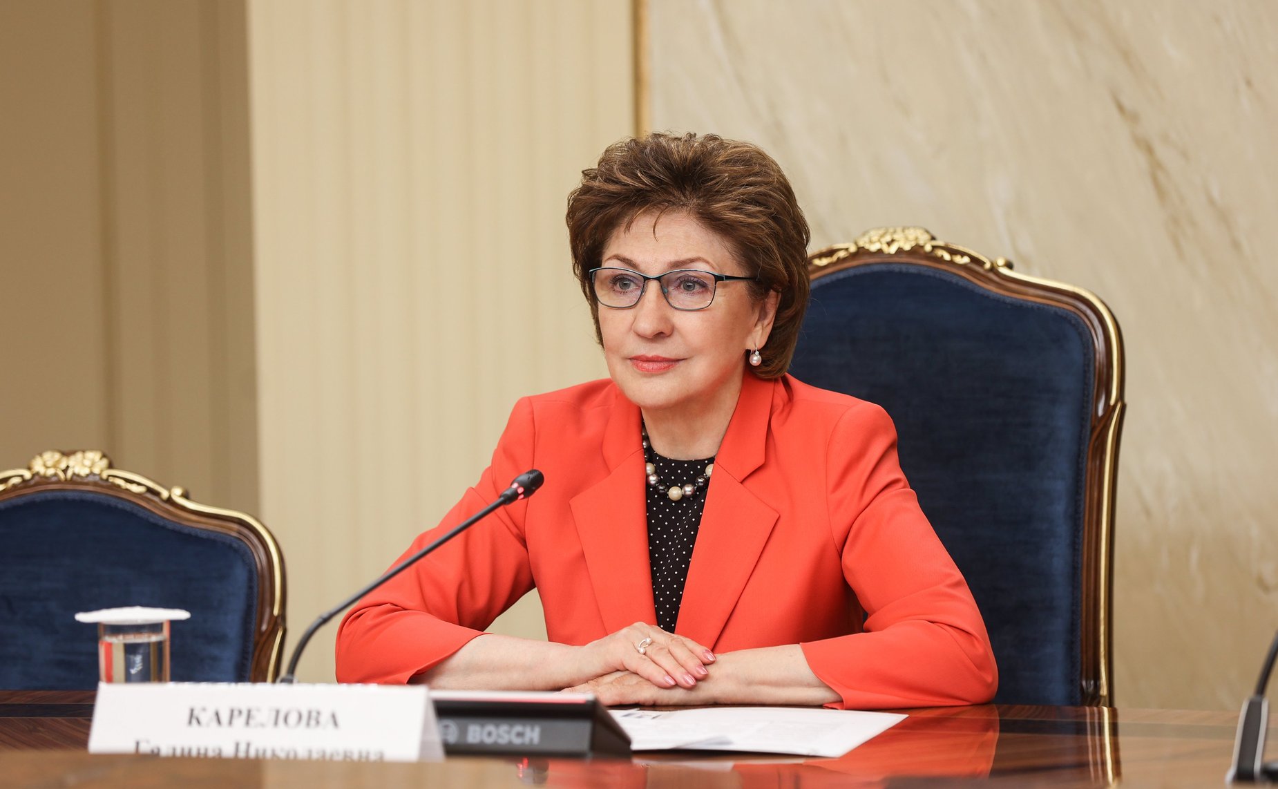 Галина Карелова