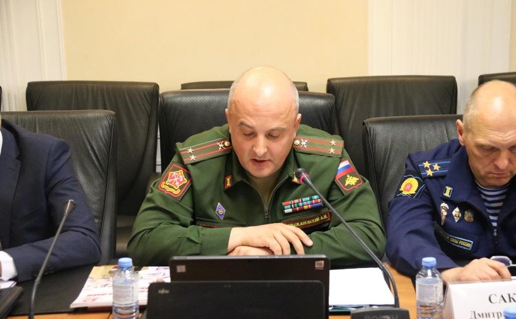 В Совете Федерации состоялись заседания «круглых столов» с участием членов Палаты молодых законодателей, экспертов в области молодежной политики