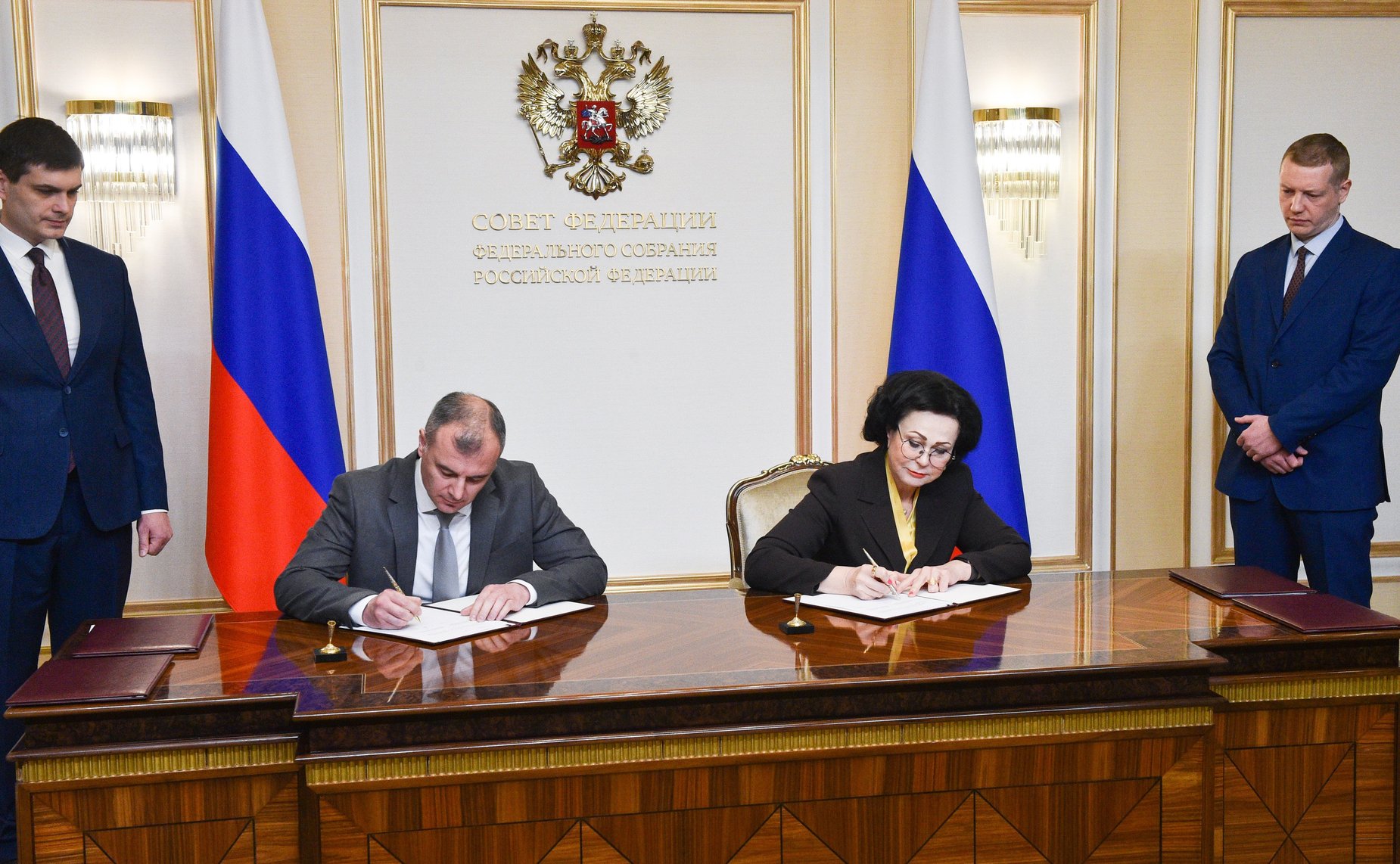 Церемония подписания Соглашений о сотрудничестве между Счетной палатой РФ и контрольно-счетными организациями ДНР, ЛНР и федеральной территории «Сириус»