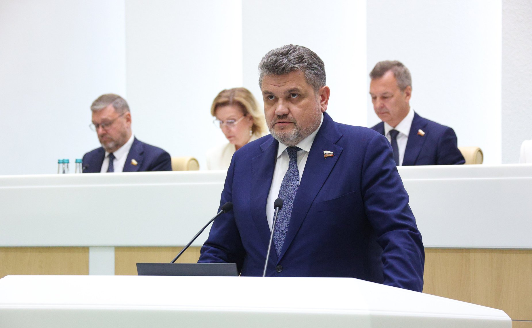 Александр Жуков