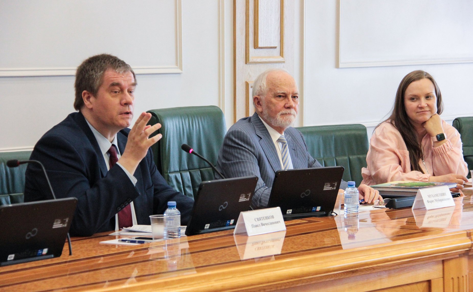 Встреча заместителя председателя Комитета СФ по международным делам Фарита Мухаметшина с детьми-победителями международного проекта «Территория успеха: Пегас»