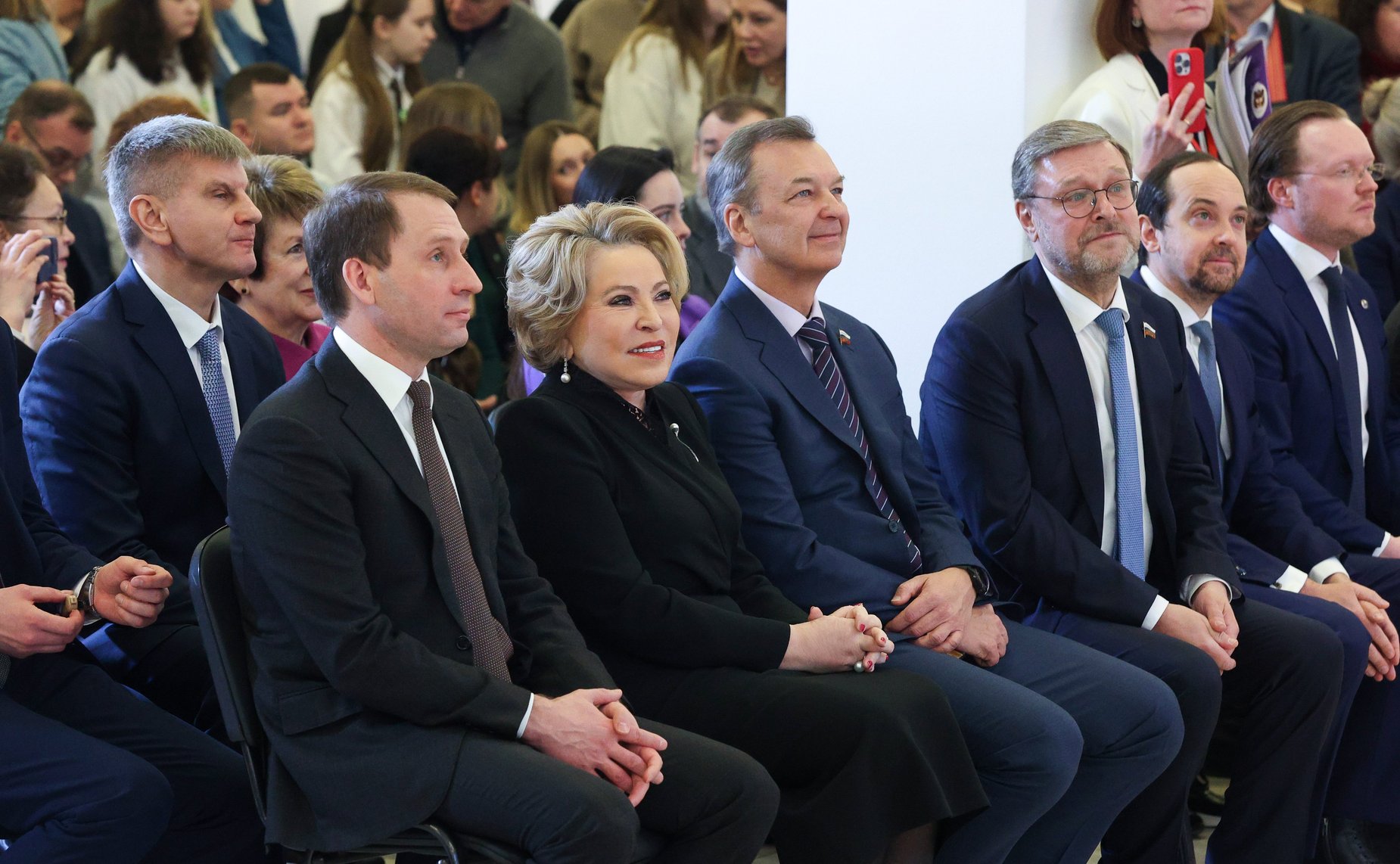 Валентина Матвиенко приняла участие в открытии XIII Общероссийского фестиваля природы «Первозданная Россия», который проходит под эгидой верхней палаты парламента