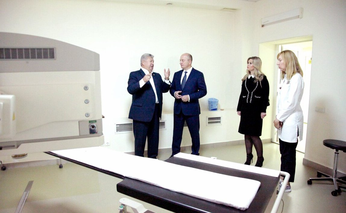 Олег Цепкин посетил Челябинский областной клинический центр онкологии и ядерной медицины