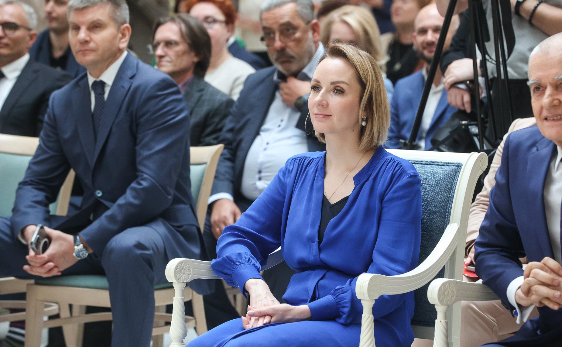 Валентина Матвиенко провела торжественную церемонию награждения лауреатов Национальной премии в сфере товаров и услуг для детей «Золотой медвежонок»