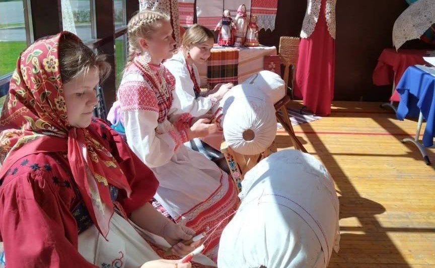 Юрий Воробьев принял участие в заключительном этапе Всероссийского детского фестиваля «Наследники традиций», который проходит на Вологодчине