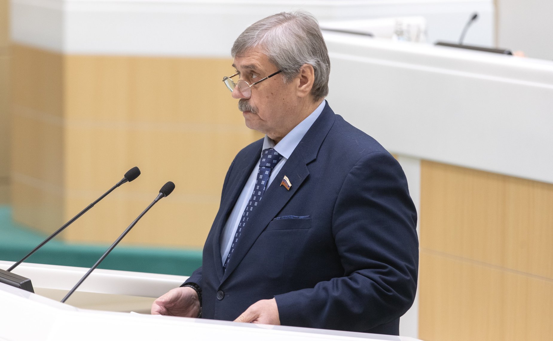 Михаил Козлов