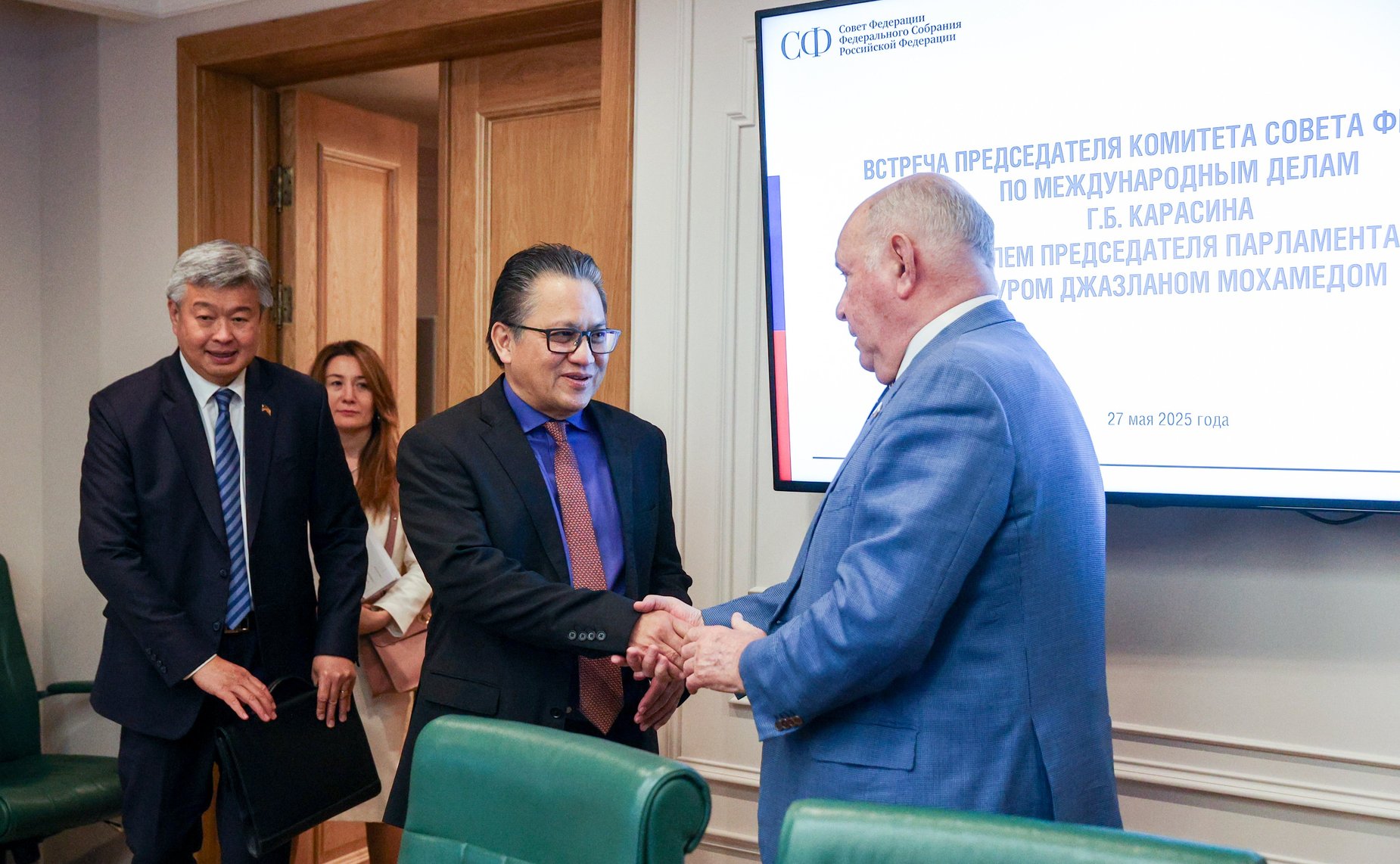 Григорий Карасин провел встречу с заместителем Председателя Сената Парламента Малайзии Нуром Джазланом Мохамедом