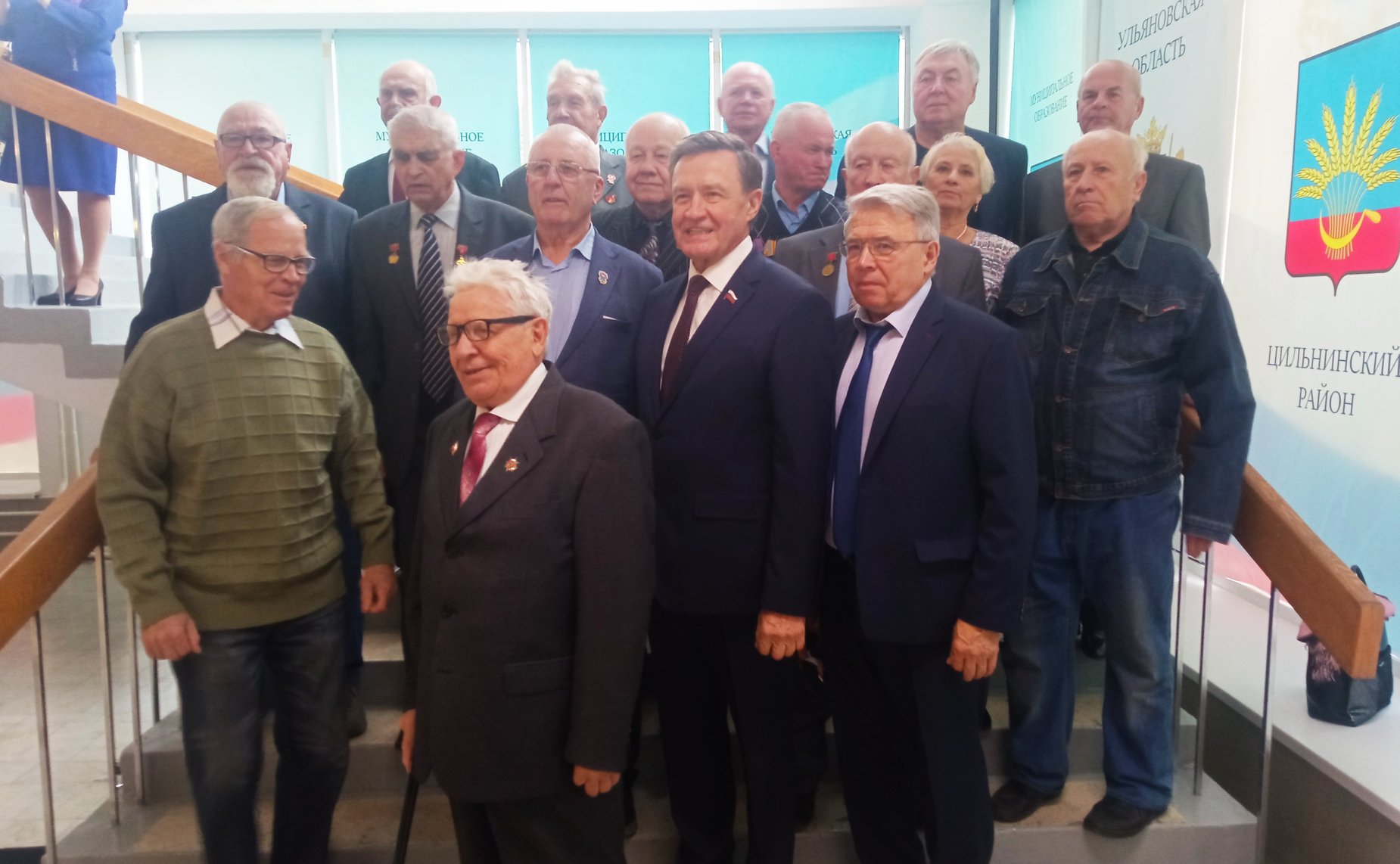 Сергей Рябухин в ходе своей рабочей поездки в регион принял участие в мероприятии приуроченному к 104-ой годовщине со дня основания комсомола