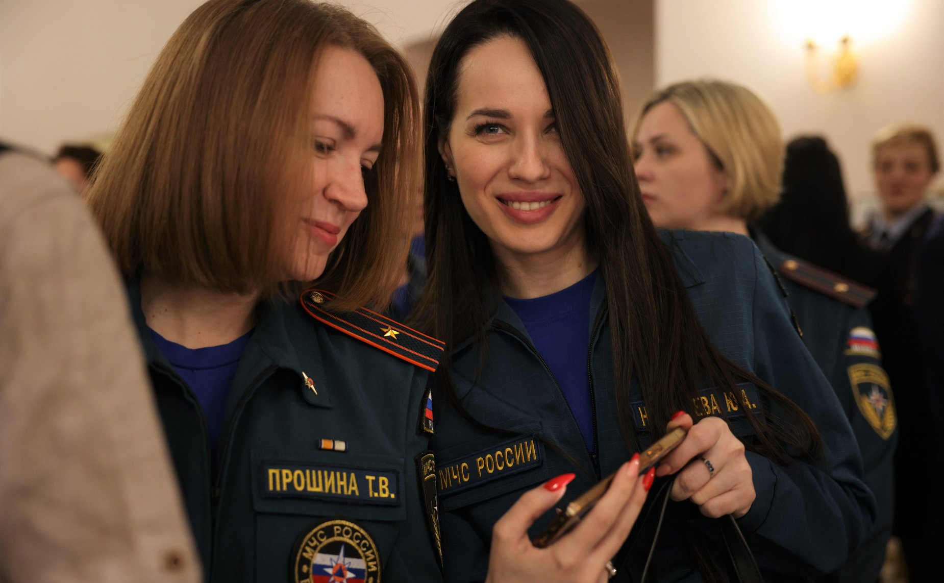 Инна Святенко в преддверии Дня защитника Отечества открыла в Московской городской Думе фотовыставку «Женщины в погонах»