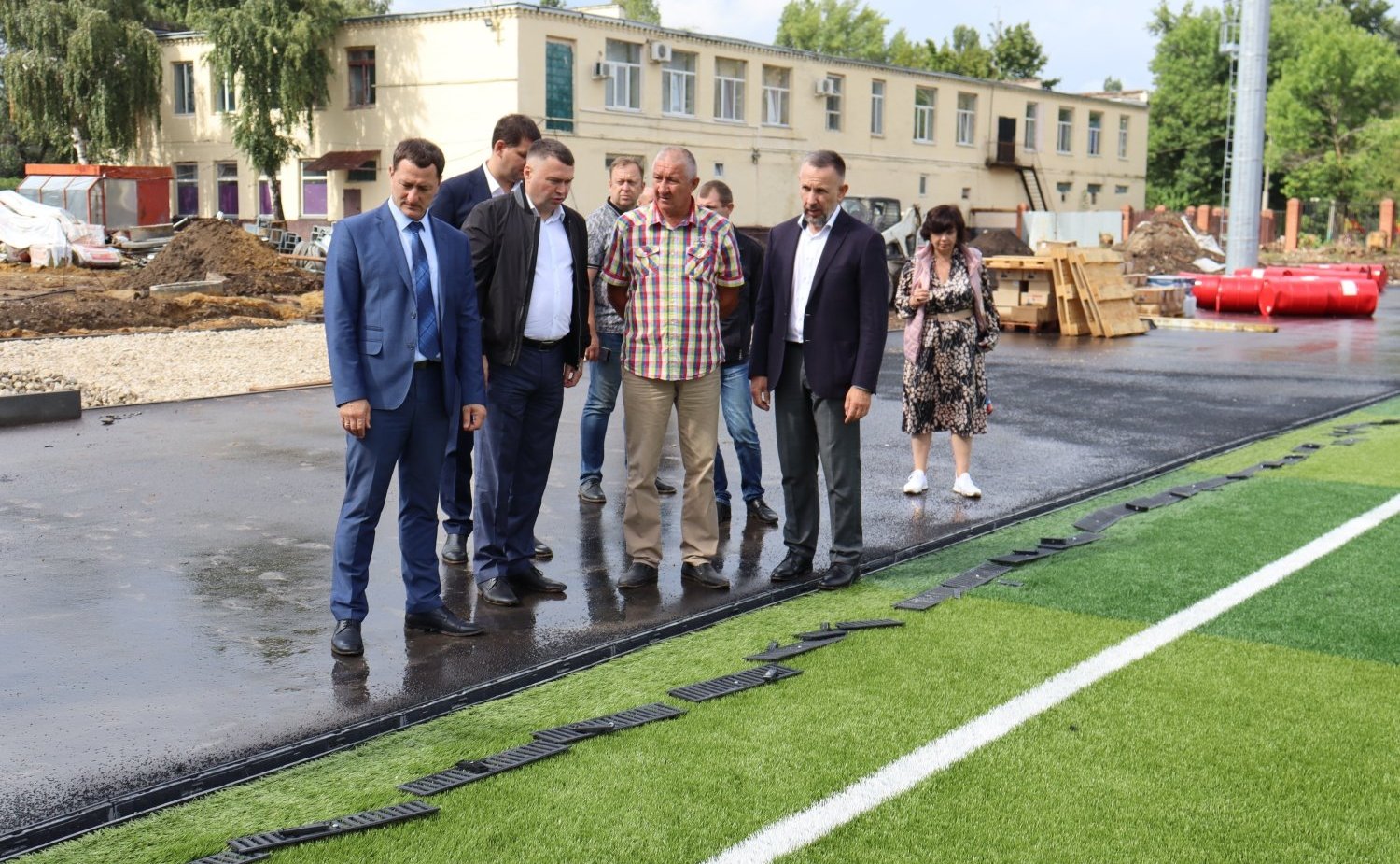 Олег Алексеев в рамках поездки в регион посетил Марксовский район