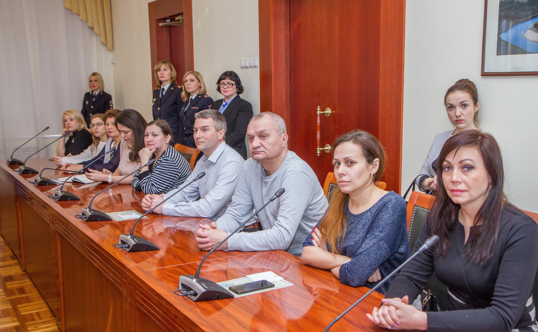 Юрий Воробьев вручил паспорта юным жителям Вологодской области