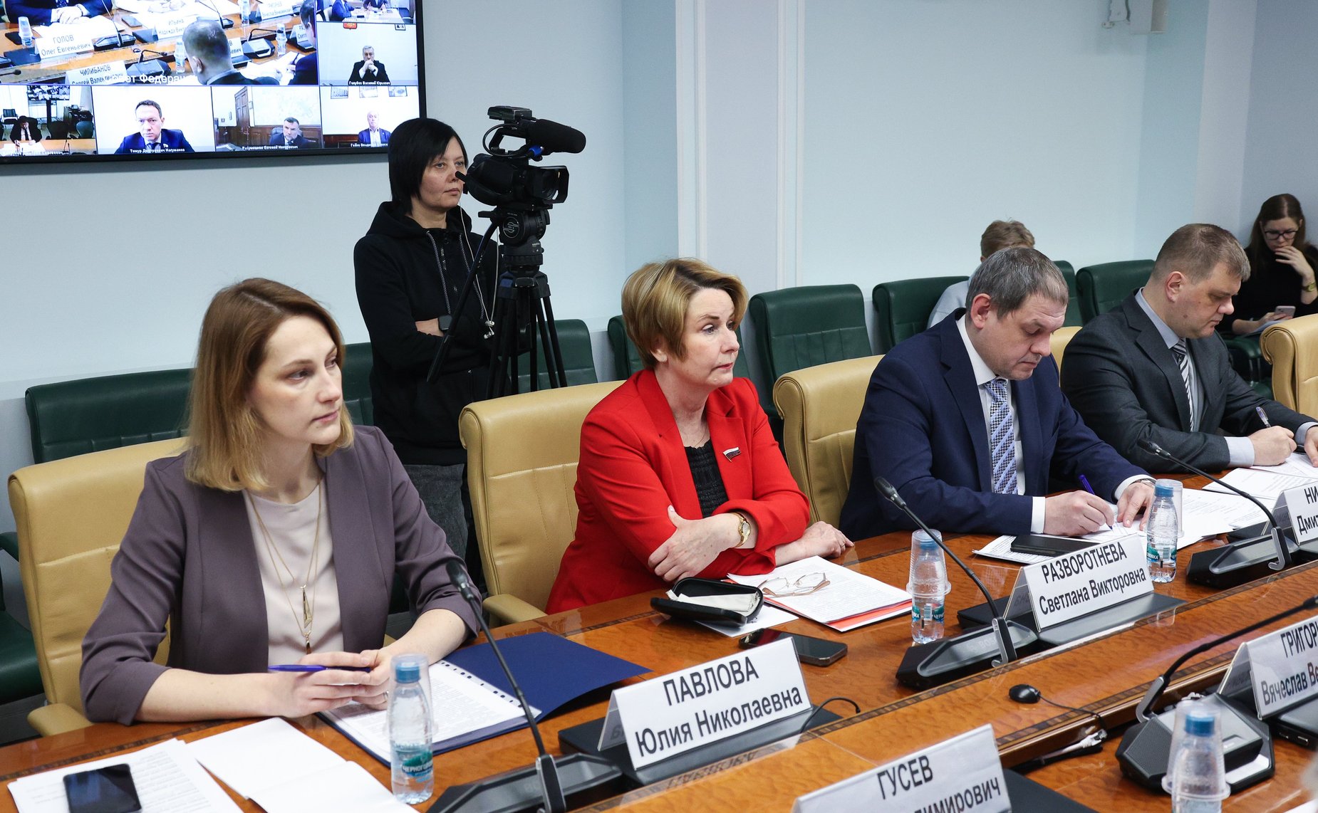 Круглый стол на тему «Вопросы целевого использования нежилых помещений в многоквартирных домах: практика, проблемы и пути решения»