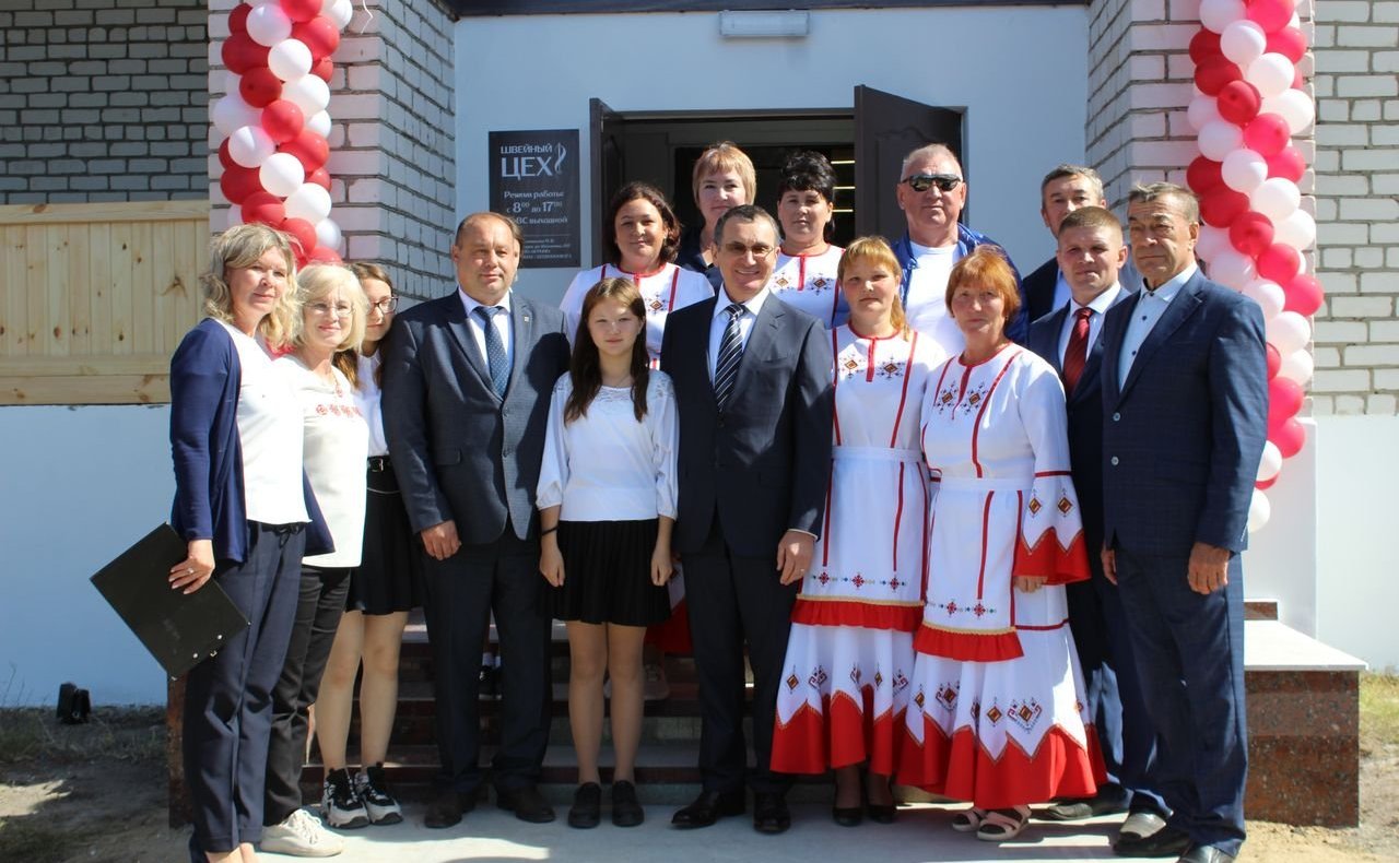 Николай Федоров принял участие в открытии нового швейного предприятия в сельском районе Чувашии