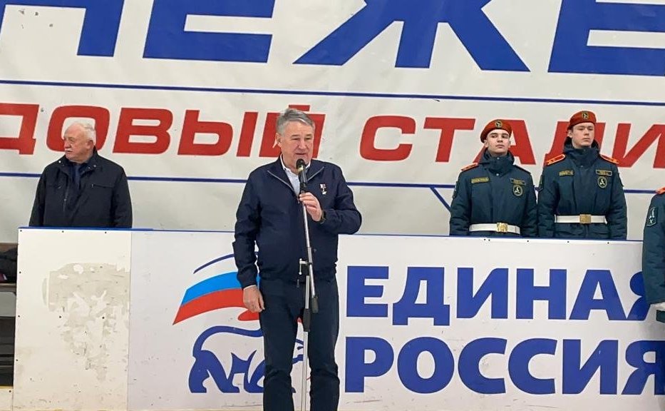 Заместитель Председателя СФ Юрий Воробьев посетил Вологодский образовательный центр – кадетскую школу «Корабелы Прионежья», где состоялись мероприятия, посвященные Дню спасателя