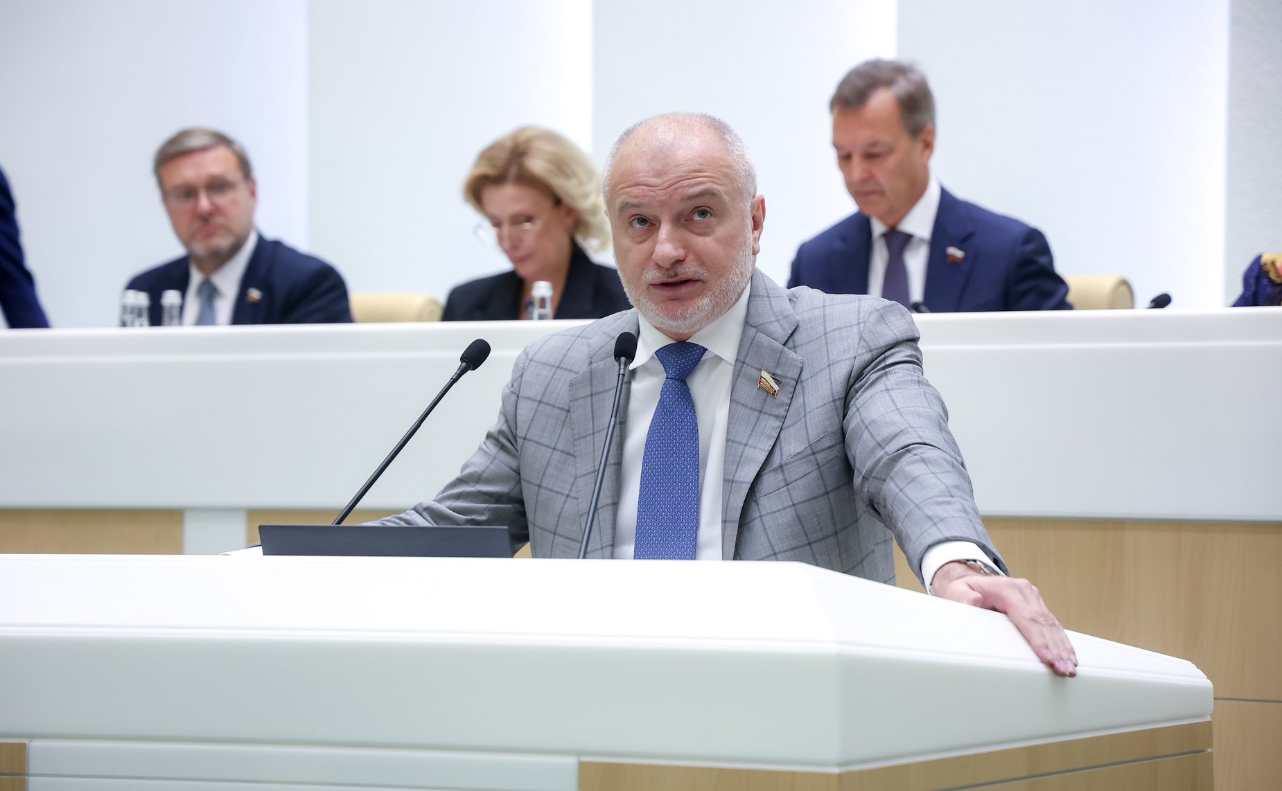 Андрей Клишас