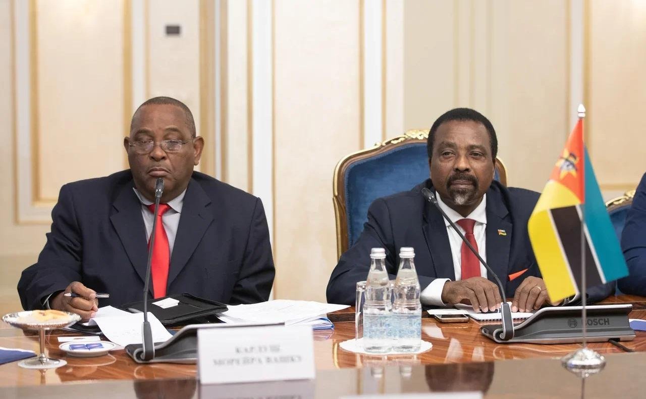 Встреча С. Мартынова с первым заместителем Председателя Ассамблеи Республики Мозамбик, Руководителем Административного совета Ассамблеи Антониу Жозе Амелией