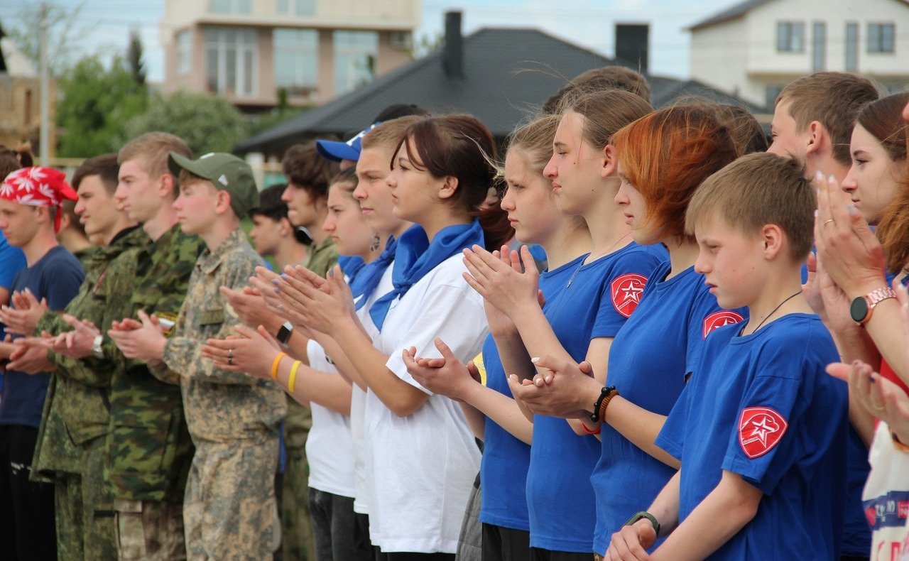 Сергей Колбин принял участие в торжественном открытии юнармейских соревнований по военно-спасательным работам памяти гвардии капитана Алексея Охоты