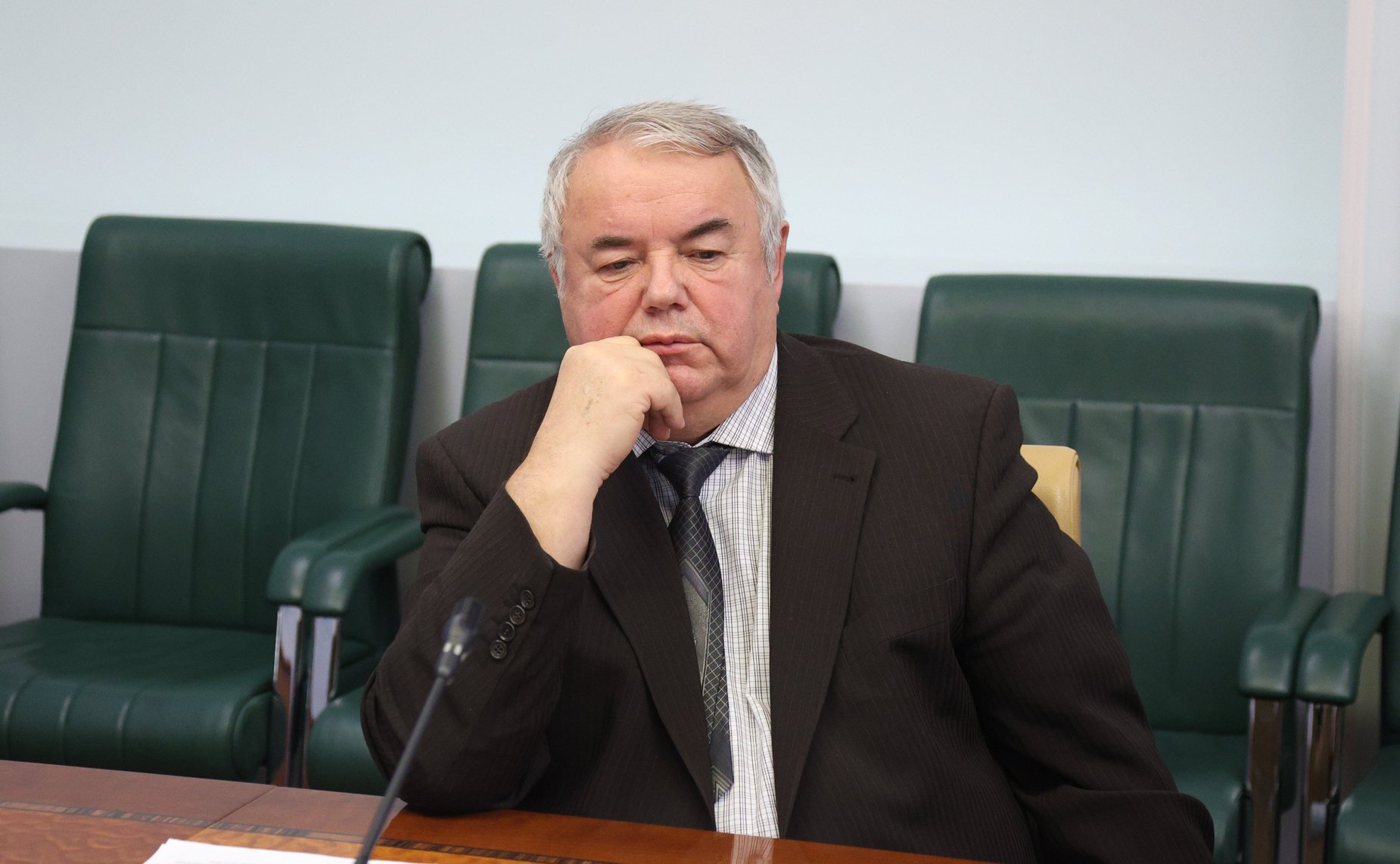 Круглый стола Комитета СФ по конституционному законодательству и государственному строительству «Актуальные проблемы разграничения уголовной и административной ответственности за незаконные действия, причиняющие вред атмосферному воздуху»