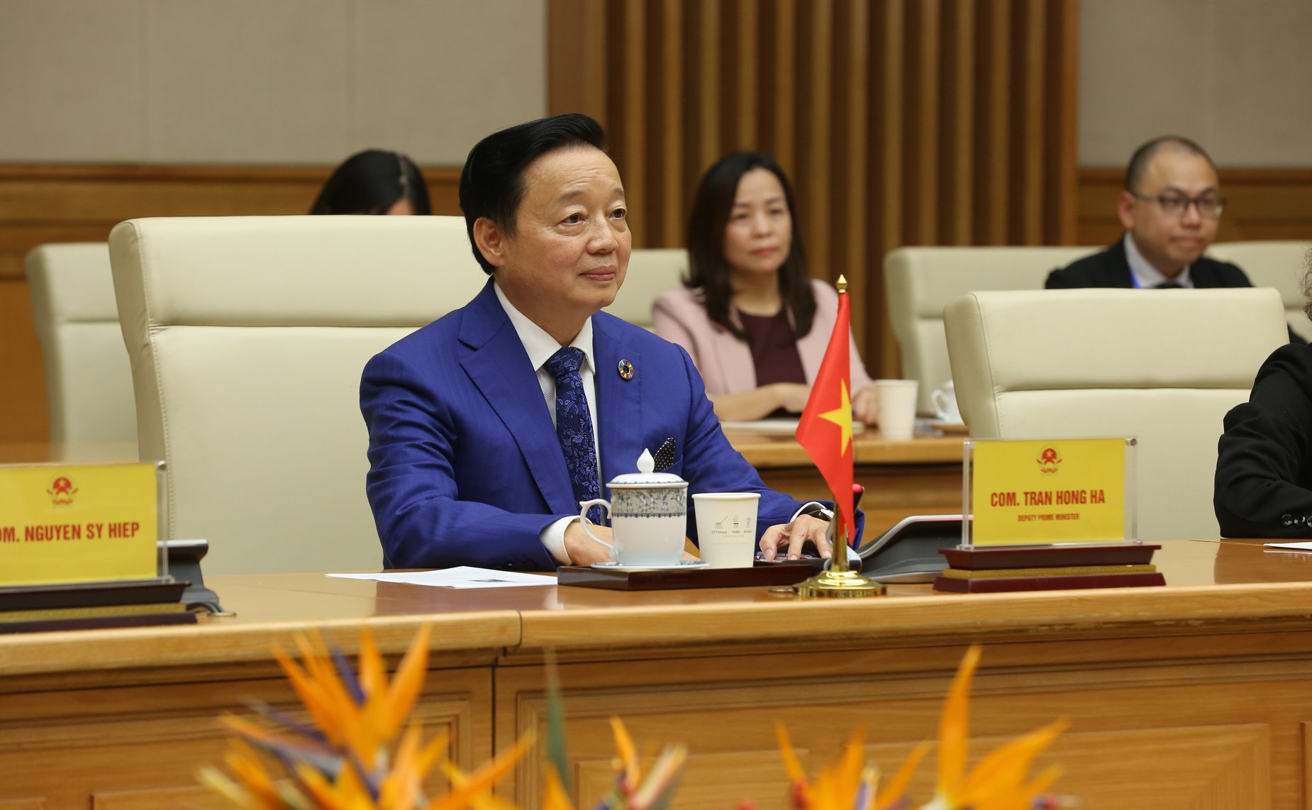 Первый заместитель Председателя СФ Андрей Яцкин провел встречу с заместителем Премьер-Министра Правительства Вьетнама Чан Хонг Ха