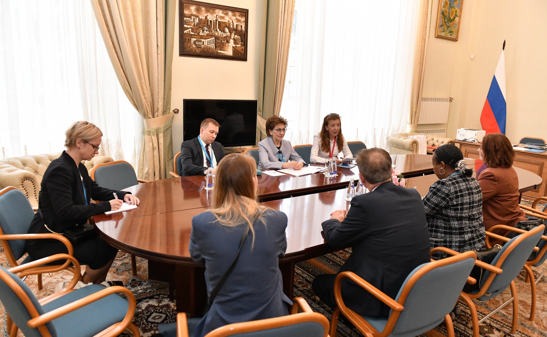 Галина Карелова встретилась «на полях» Третьего Евразийского женского форума с управляющим директором Организации Объединённых Наций по промышленному развитию (ЮНИДО) Фату Хайдара