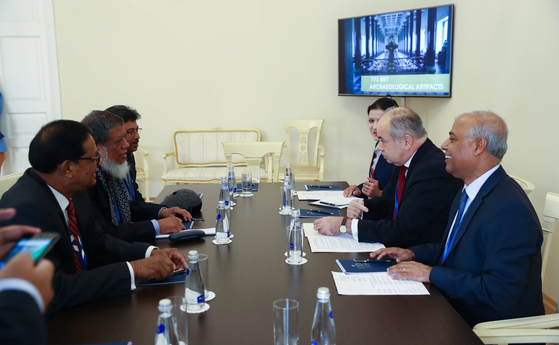 Встреча И. Умаханова с делегацией Бангладеш