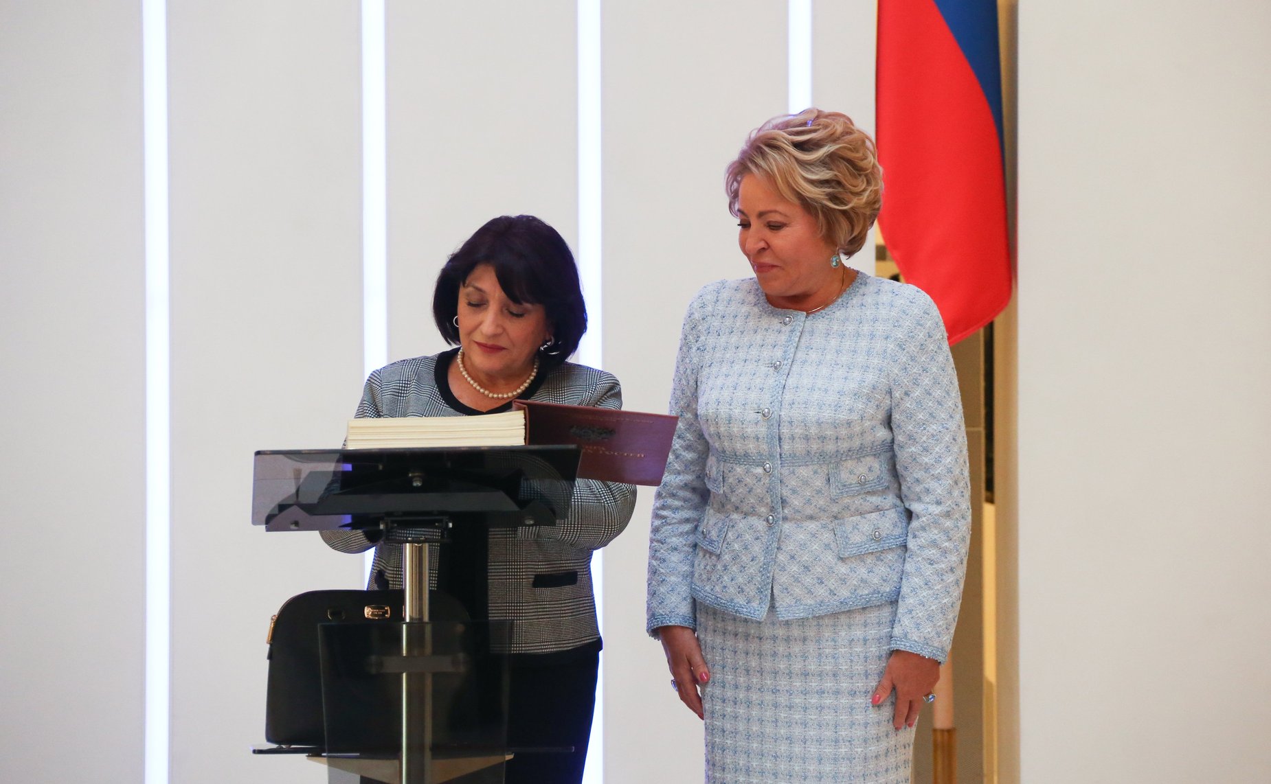 Встреча Валентины Матвиенко с Председателем Милли Меджлиса Азербайджанской Республики Сахибой Гафаровой