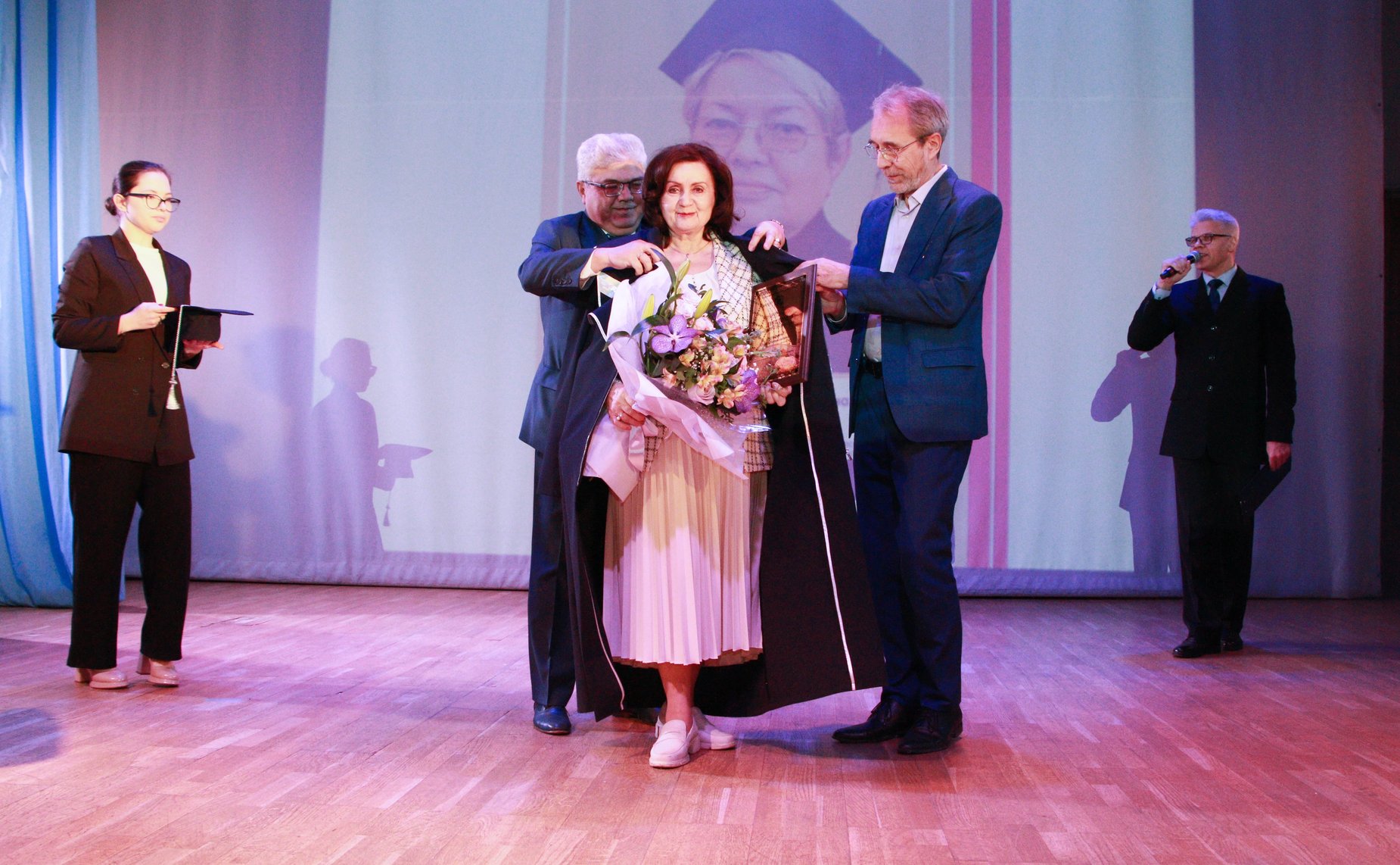 Маргарита Павлова в качестве почетного гостя открыла 45-ю научно-практическую конференцию научно-педагогических работников Челябинского государственного института культуры на тему «Культура – искусство – образование»