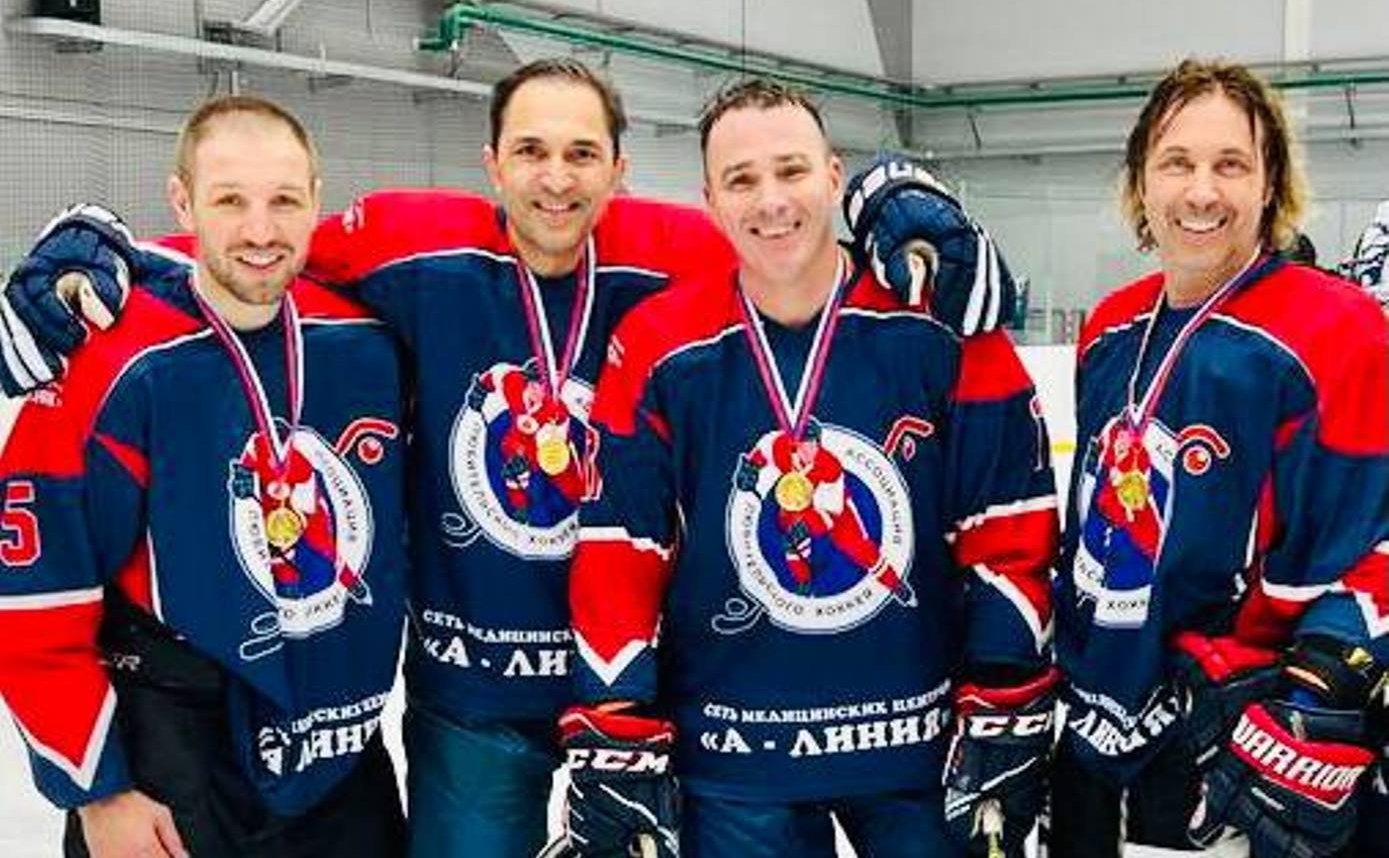 Андрей Хапочкин сыграл за сборную Ассоциации любительского хоккея России