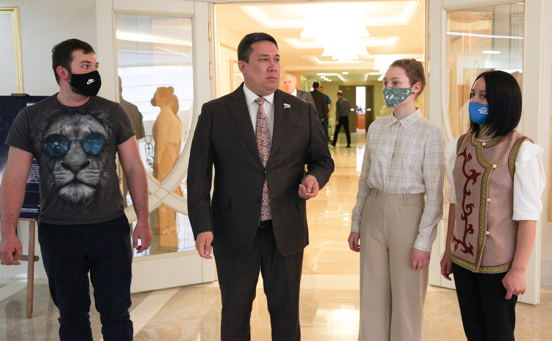 Финалисты конкурса «Мы помним! Мы гордимся!», организованного Владимиром Полетаевым, посетили Москву