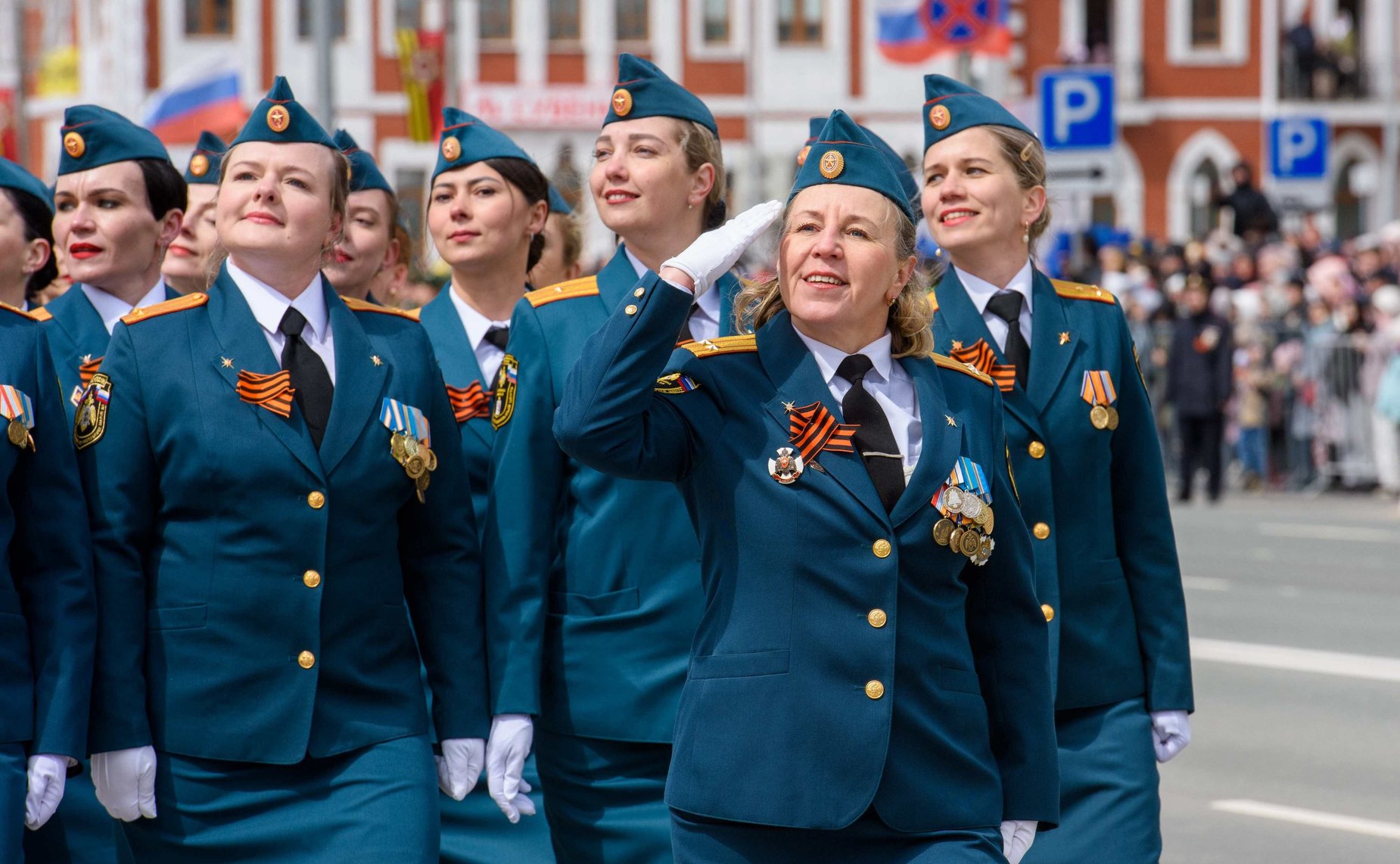 Константин Косачев принял участие в праздничных мероприятиях, посвященных 79-й годовщине Победы в Великой Отечественной войне