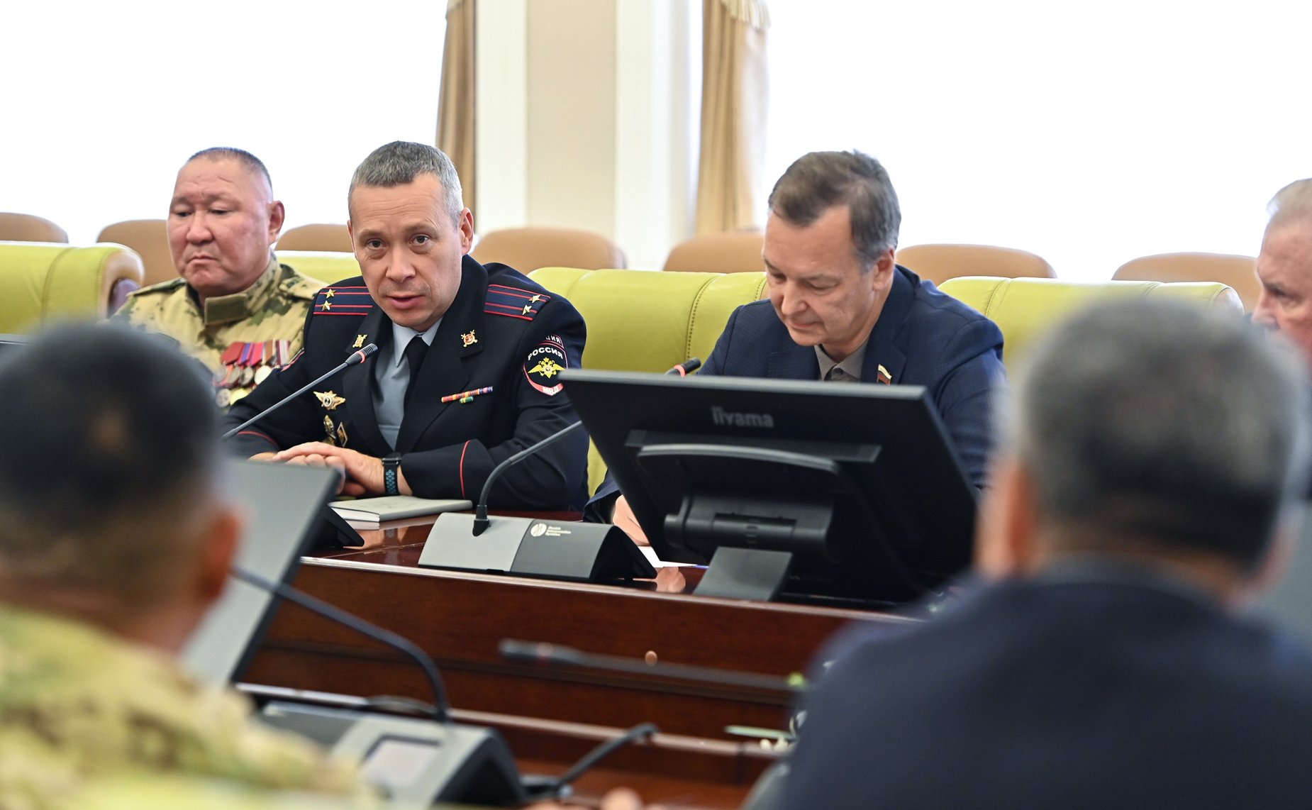 Сенаторы провели встречу с участниками программы «Патриоты Бурятии» и победителями конкурсного отбора на предоставления грантов «Агростартап»