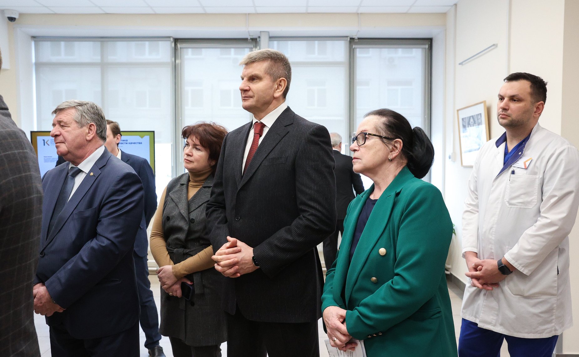 Председатель Совета Федерации Валентина Матвиенко вместе с главой региона посетила Краевую клиническую больницу Красноярска