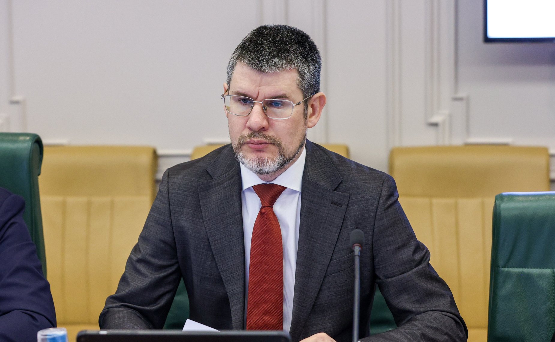 Круглый стол Комитета СФ по экономической политике на тему «Стратегические направления развития энергогенерации в РФ: модернизация, диверсификация и технологический суверенитет»