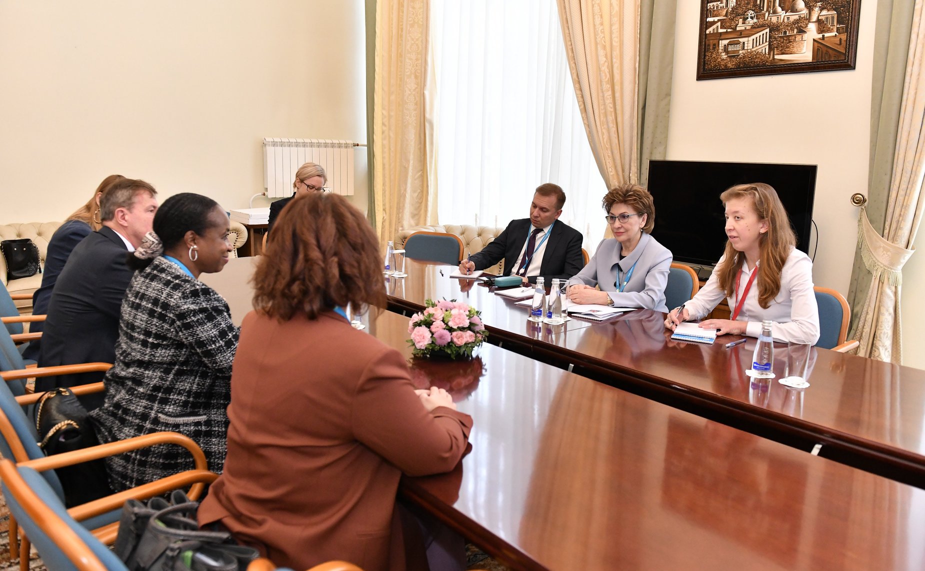 Галина Карелова встретилась «на полях» Третьего Евразийского женского форума с управляющим директором Организации Объединённых Наций по промышленному развитию (ЮНИДО) Фату Хайдара