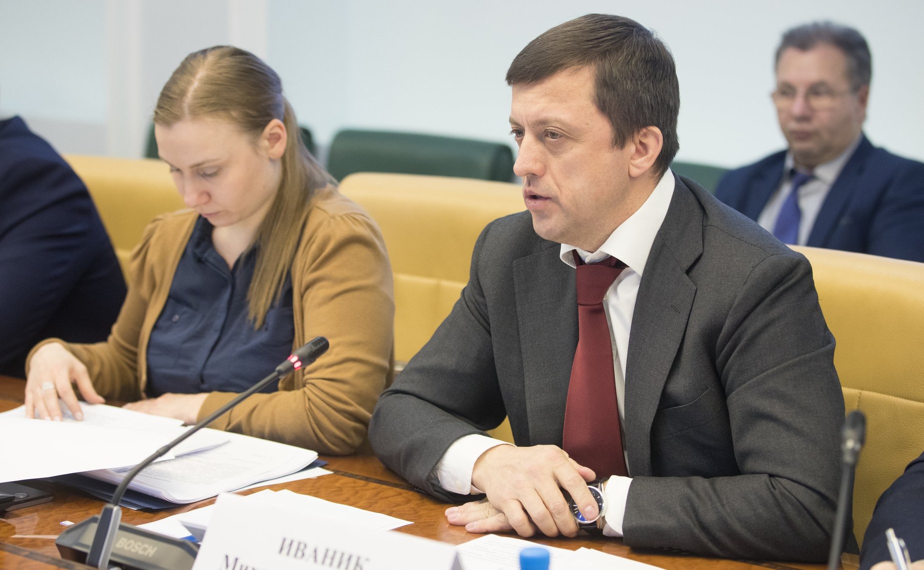 «Круглый стол» на тему О повышении эффективности мер, направленных на предупреждение, сдерживание и ликвидацию незаконного, несообщаемого и нерегулируемого промысла