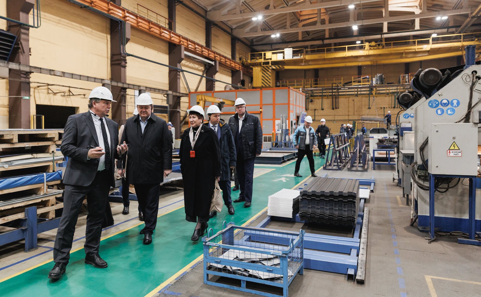 Сенаторы посетили Метровагонмаш