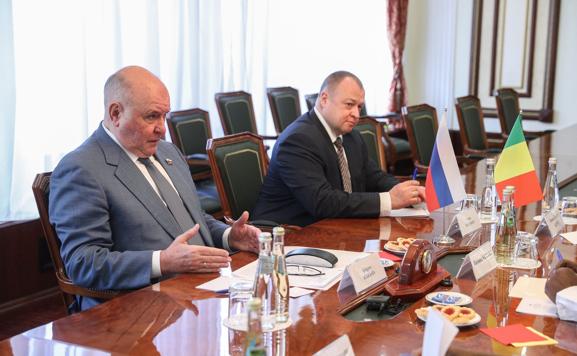 Встреча председателя Комитета СФ по международным делам Григория Карасина с Чрезвычайным и Полномочным Послом Республики Мали в РФ Х. Самаке